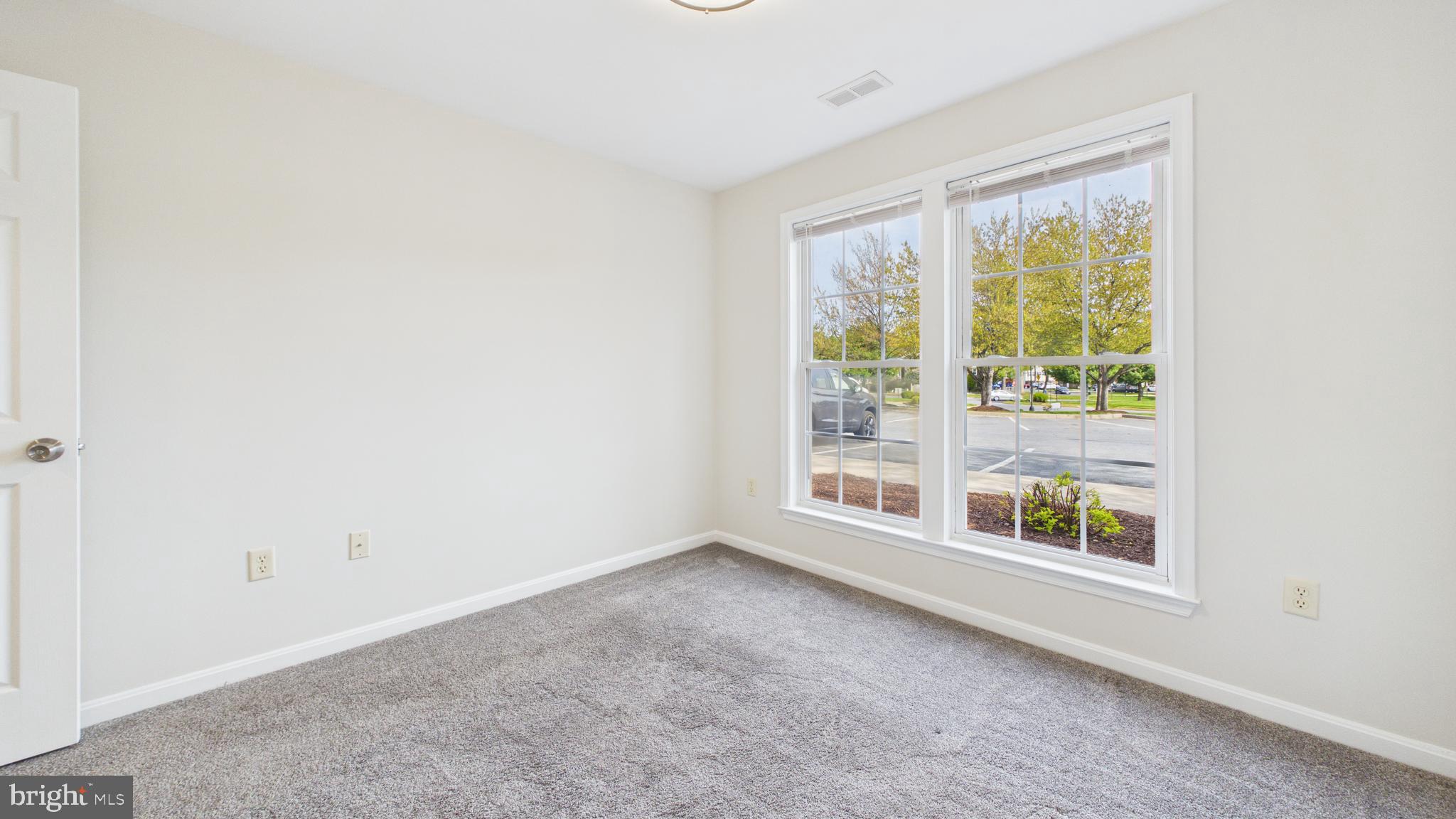 DREAMERS COVE - Residential