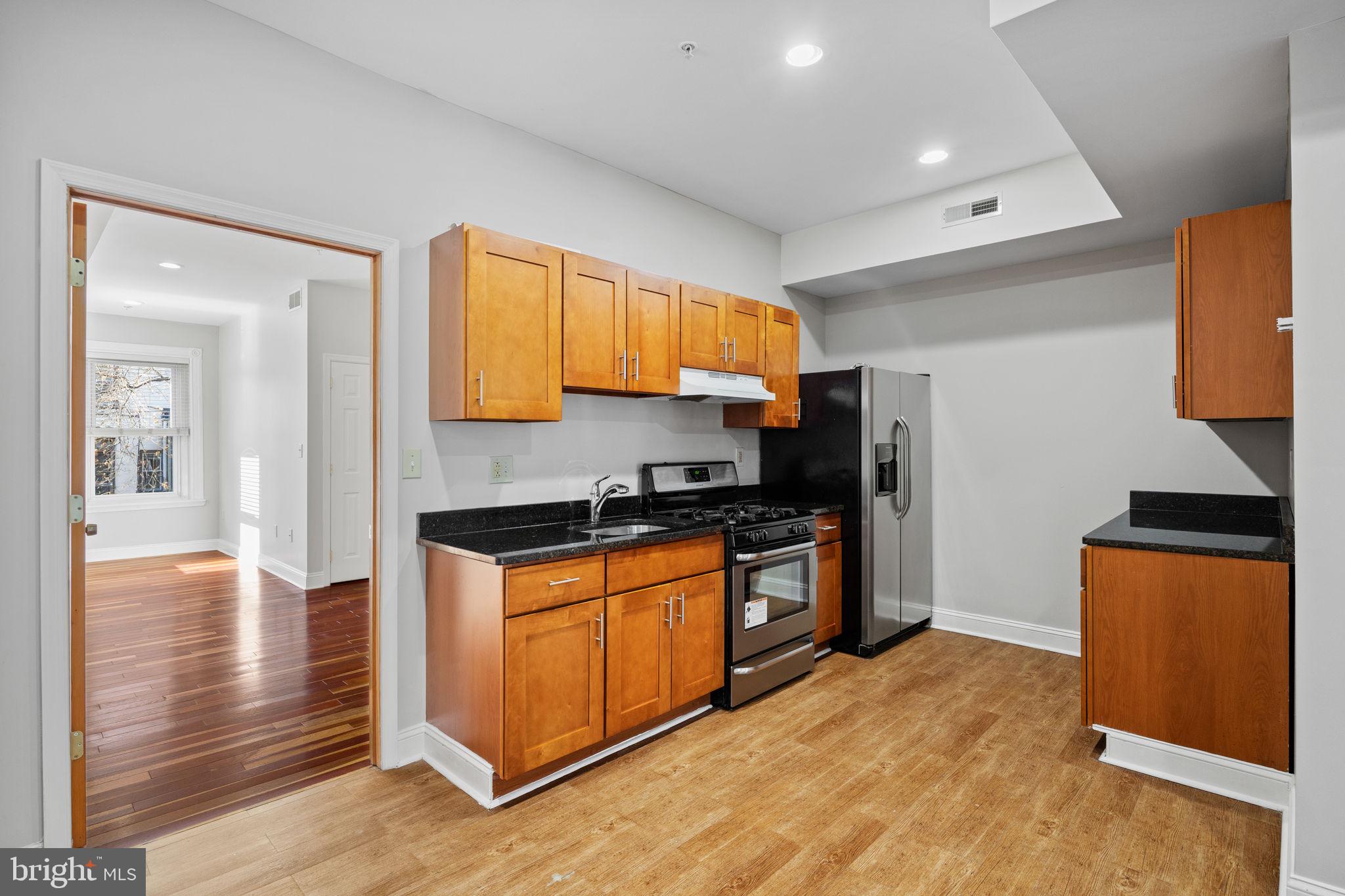 SPRUCE HILL - Residential