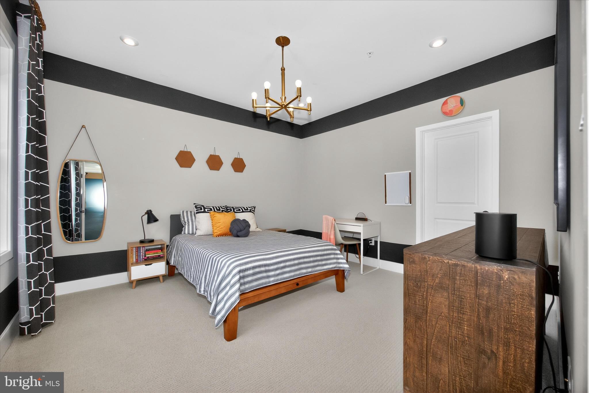 LANDSDALE - Residential