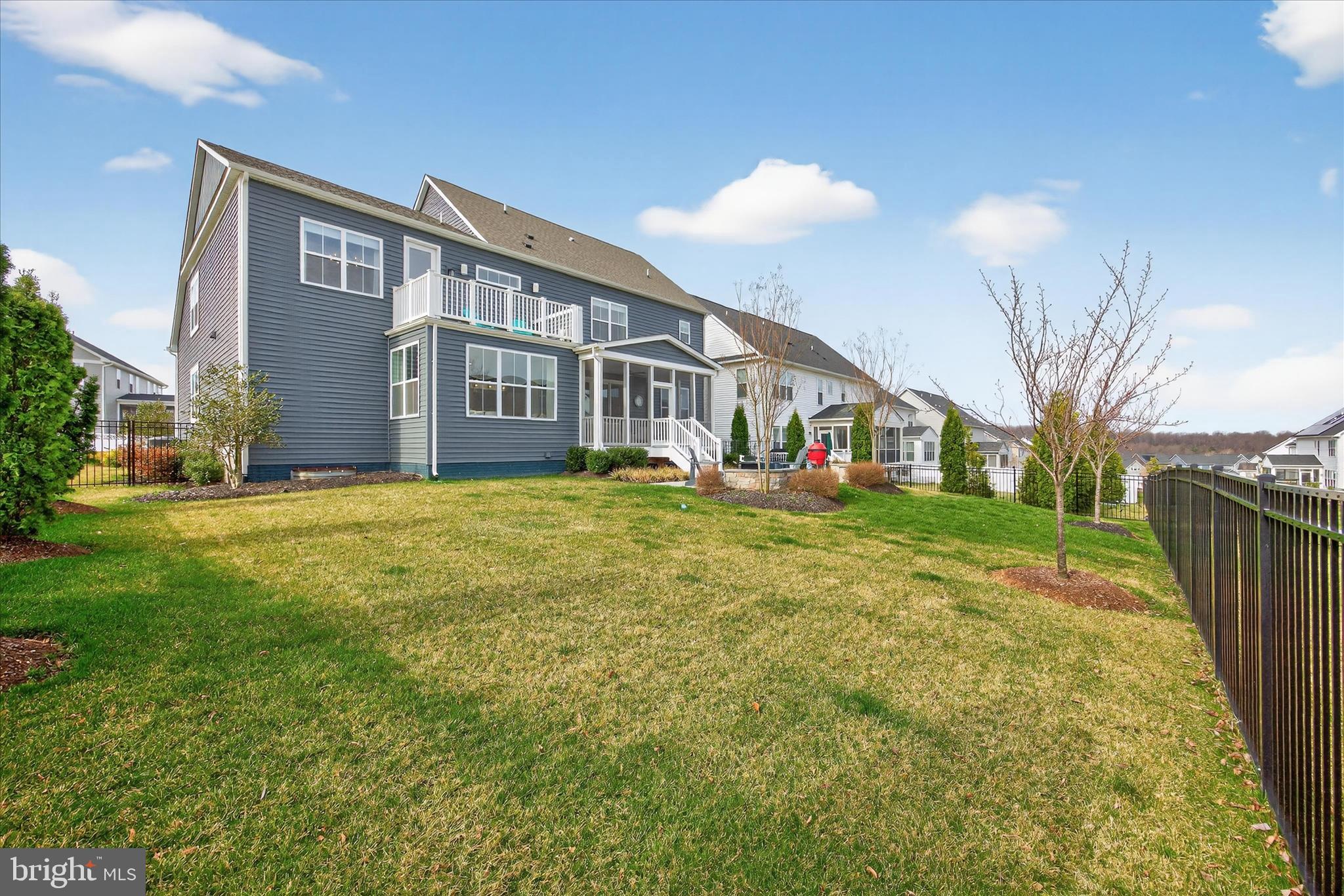 LANDSDALE - Residential