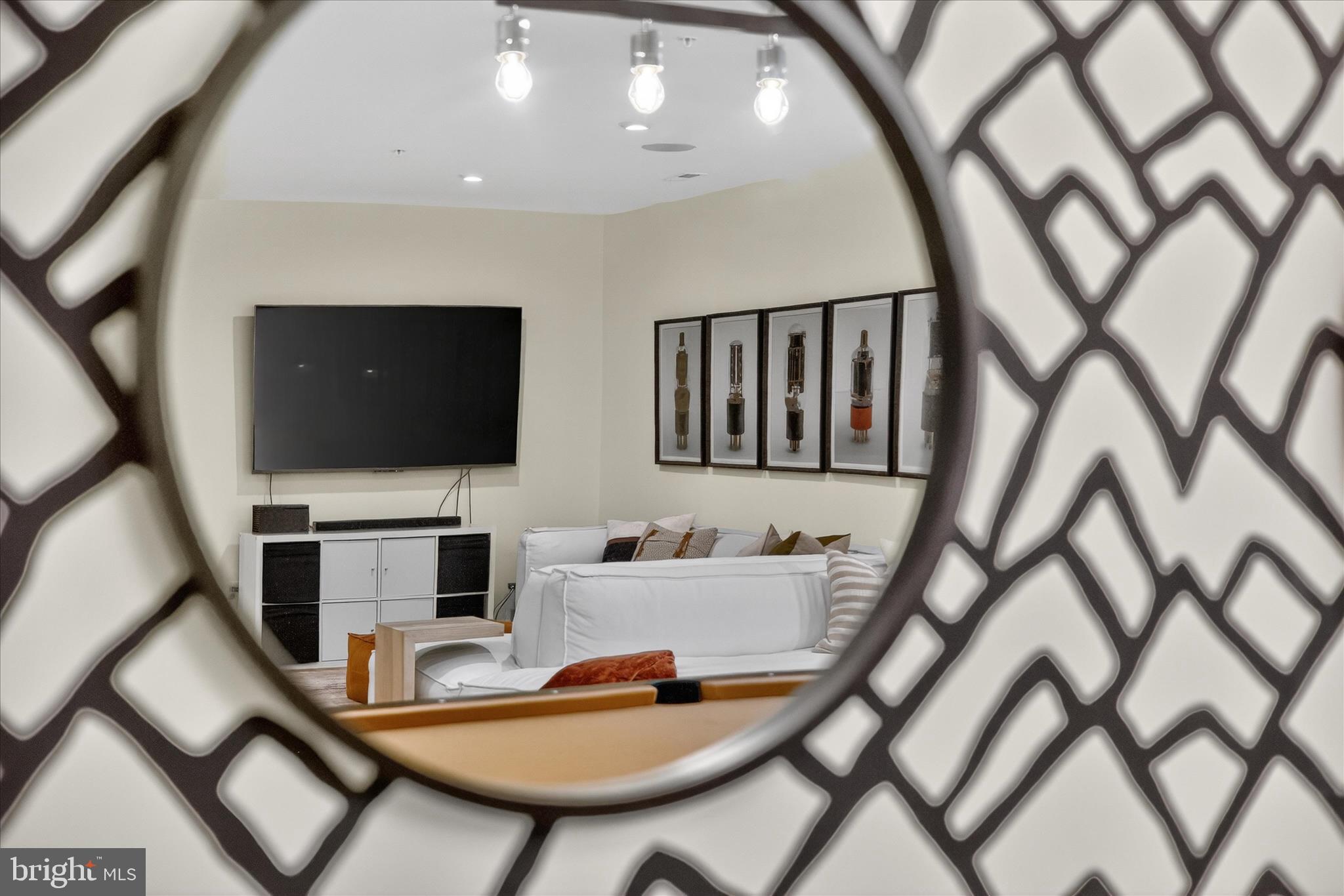 LANDSDALE - Residential