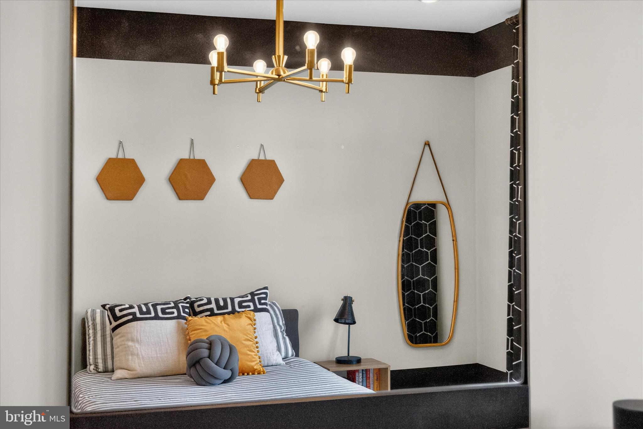 LANDSDALE - Residential