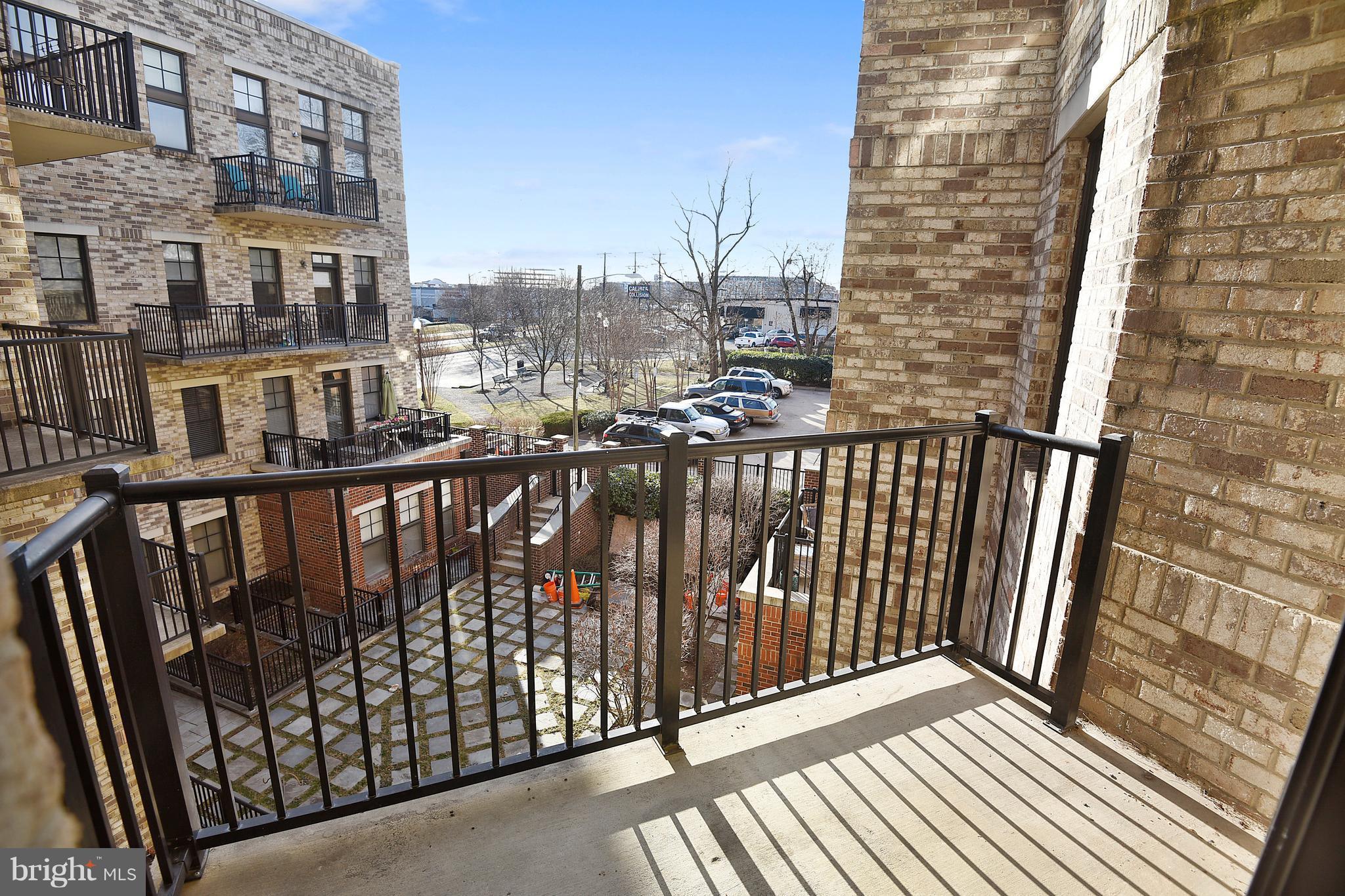 PRESTON - Residential