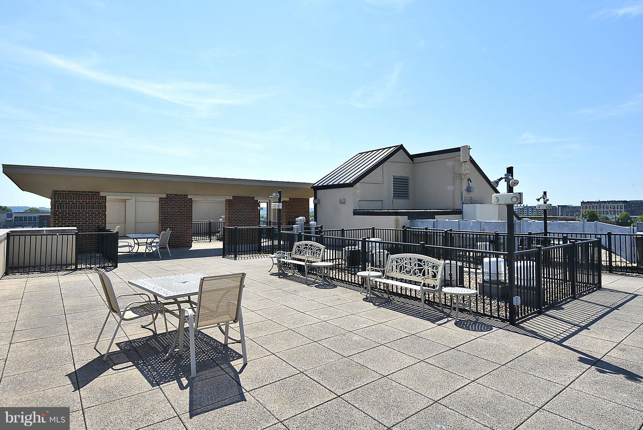 PRESTON - Residential