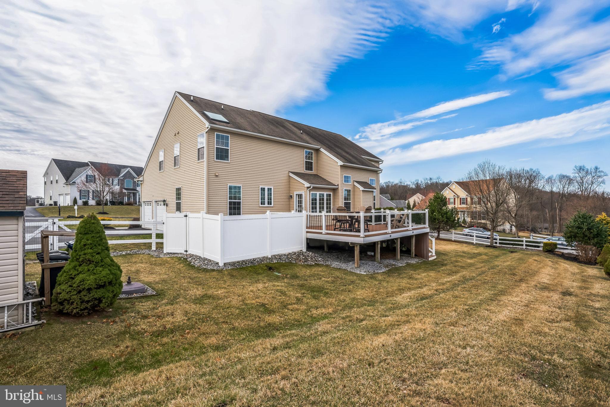 VALLEY FARM ESTATES - Residential