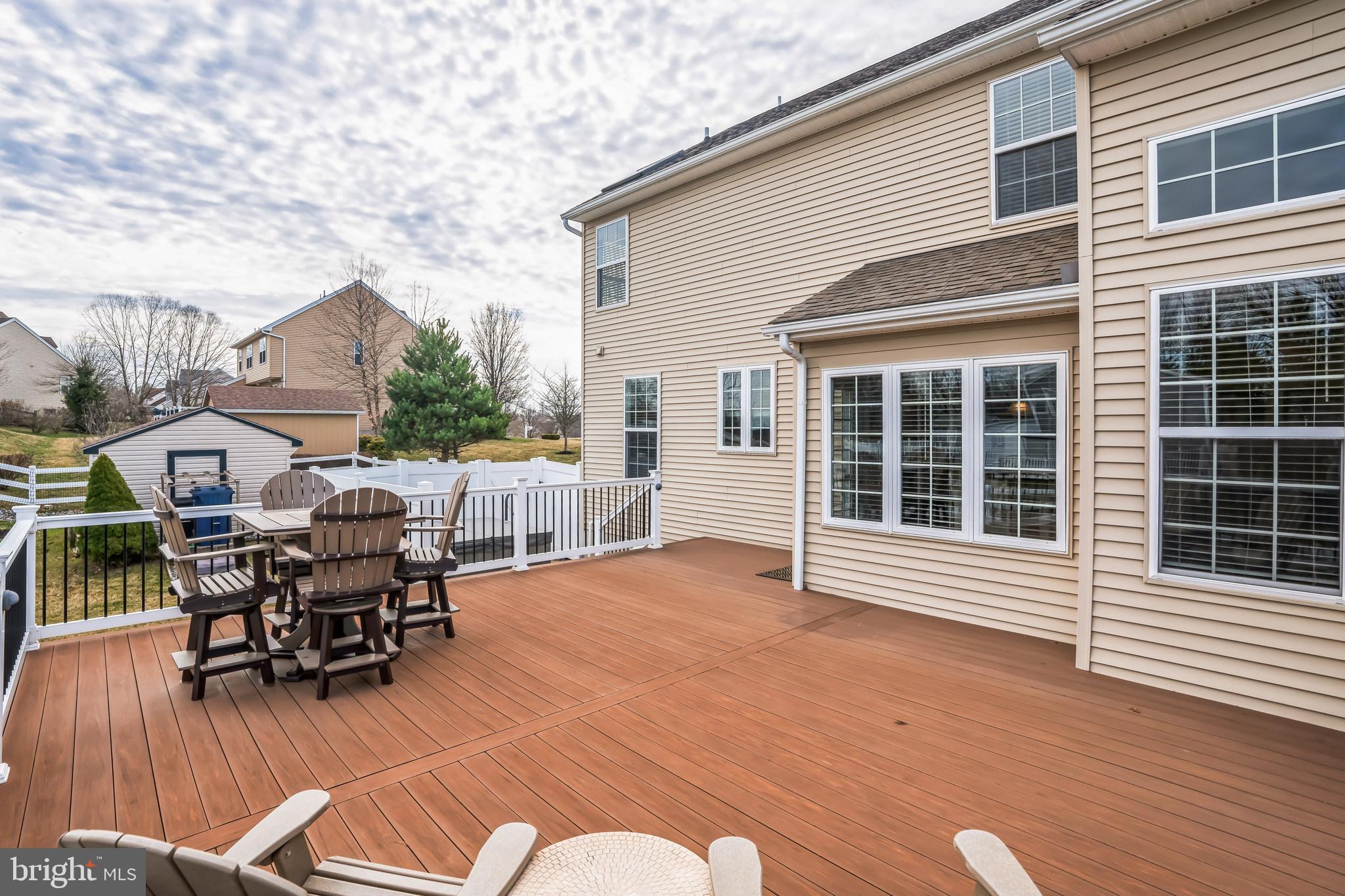 VALLEY FARM ESTATES - Residential