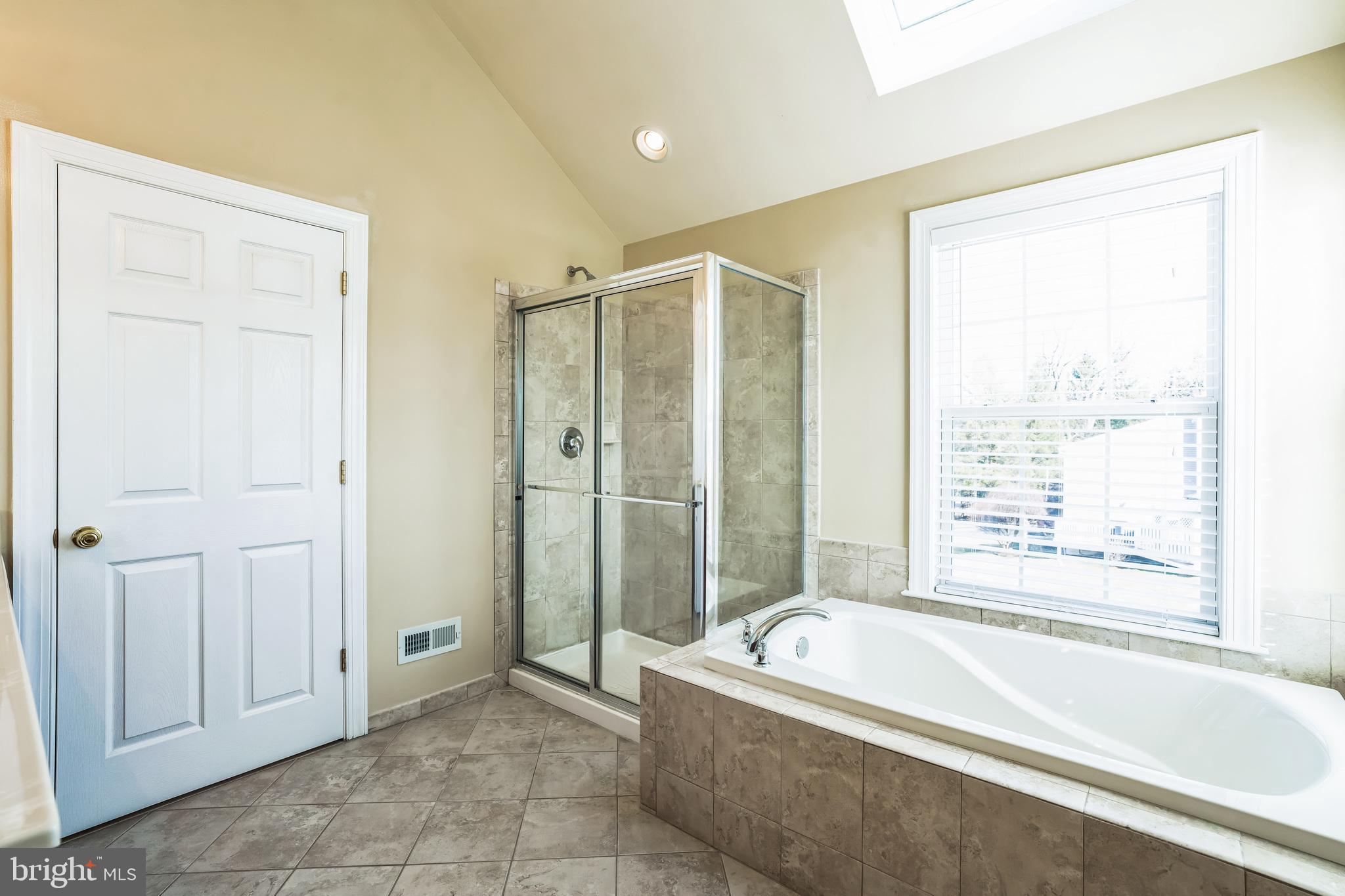 VALLEY FARM ESTATES - Residential