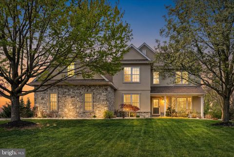 37 VIOLETS PATH ELIZABETHTOWN PA 17022