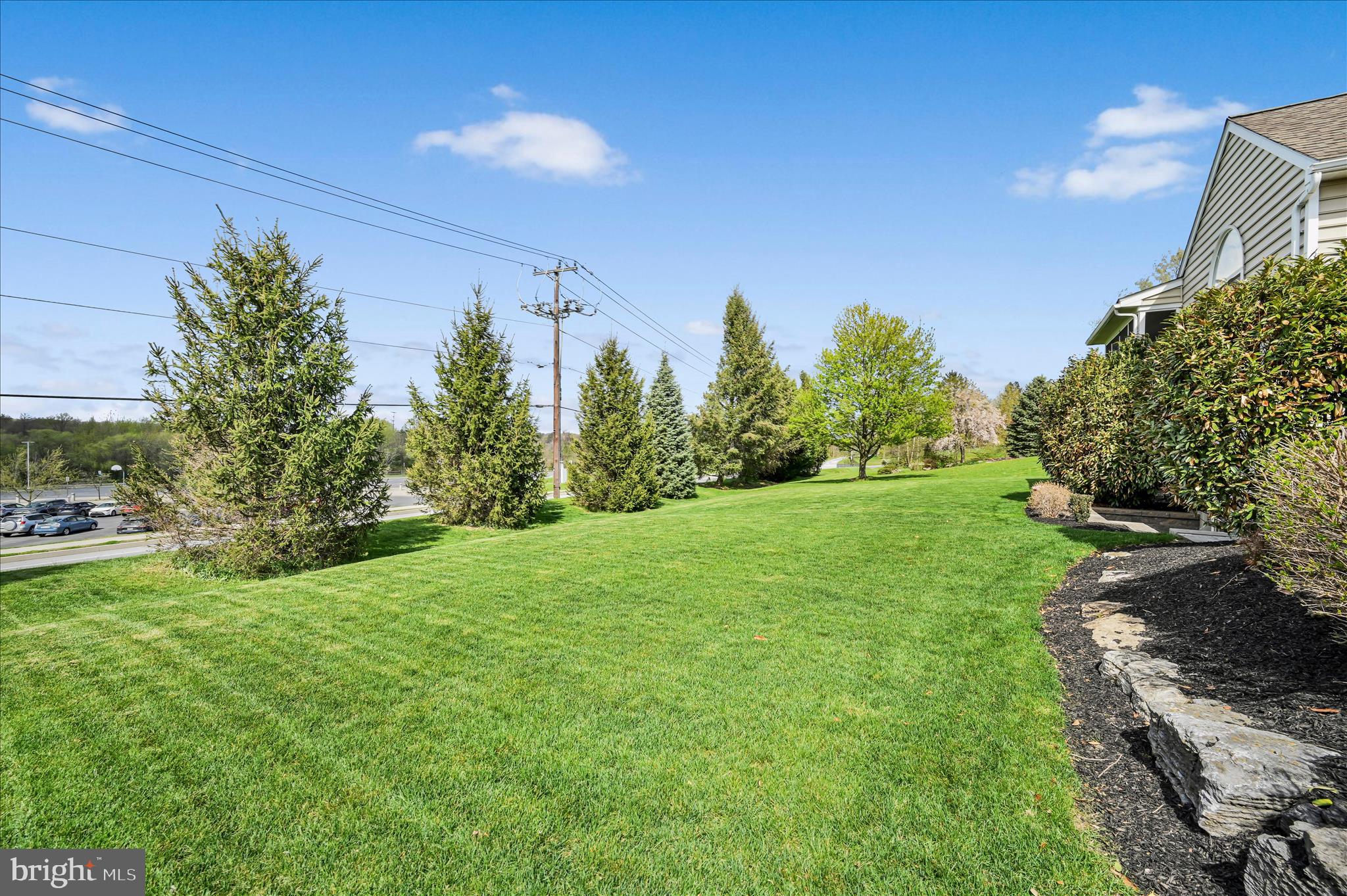 VIOLETS PATH - Residential