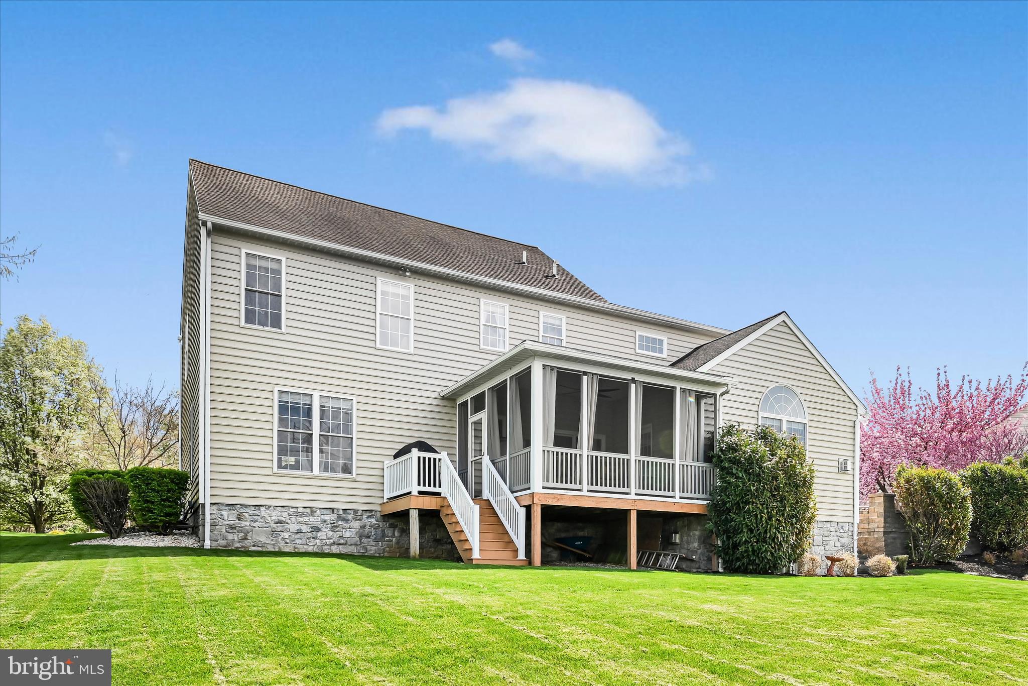 VIOLETS PATH - Residential