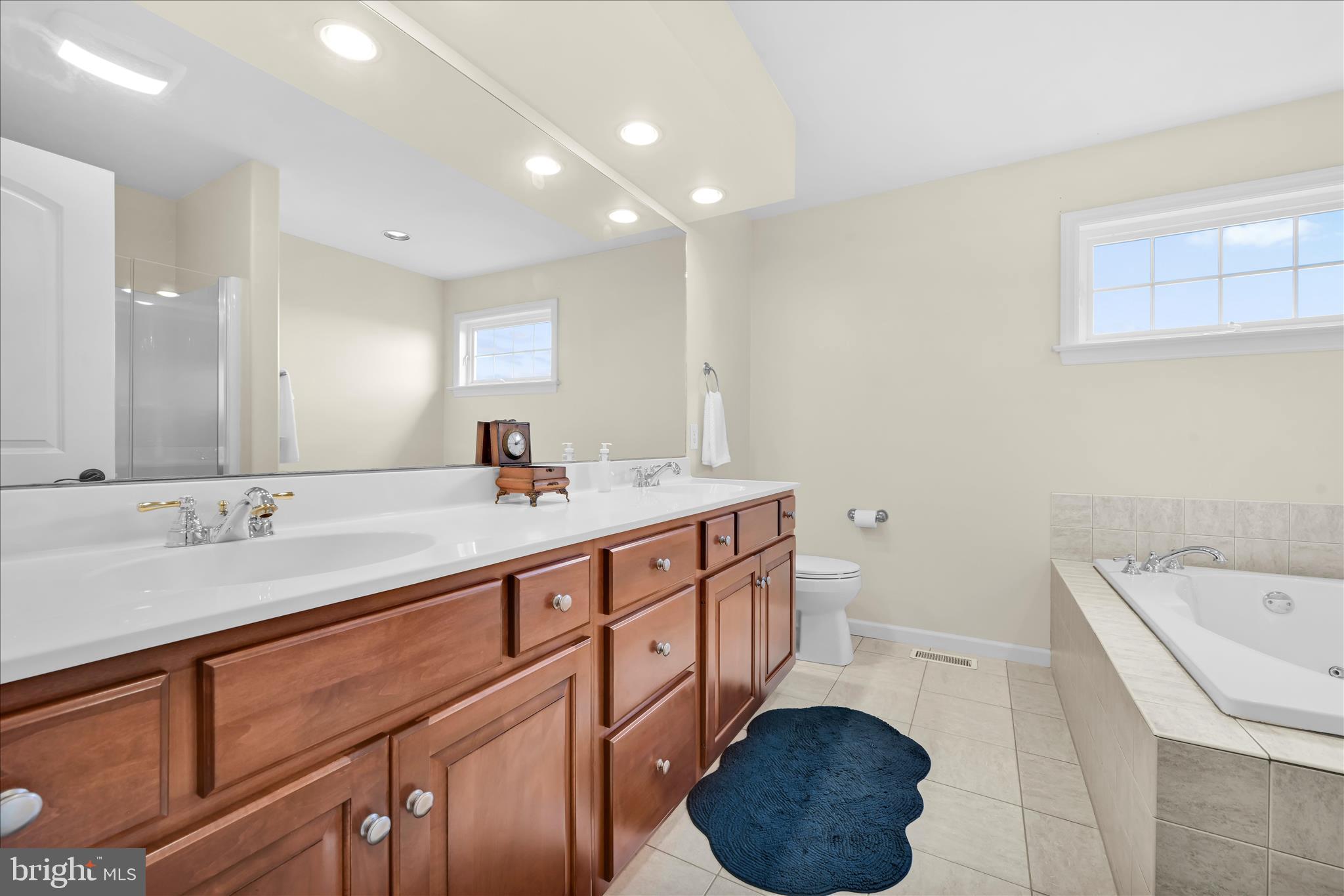 VIOLETS PATH - Residential