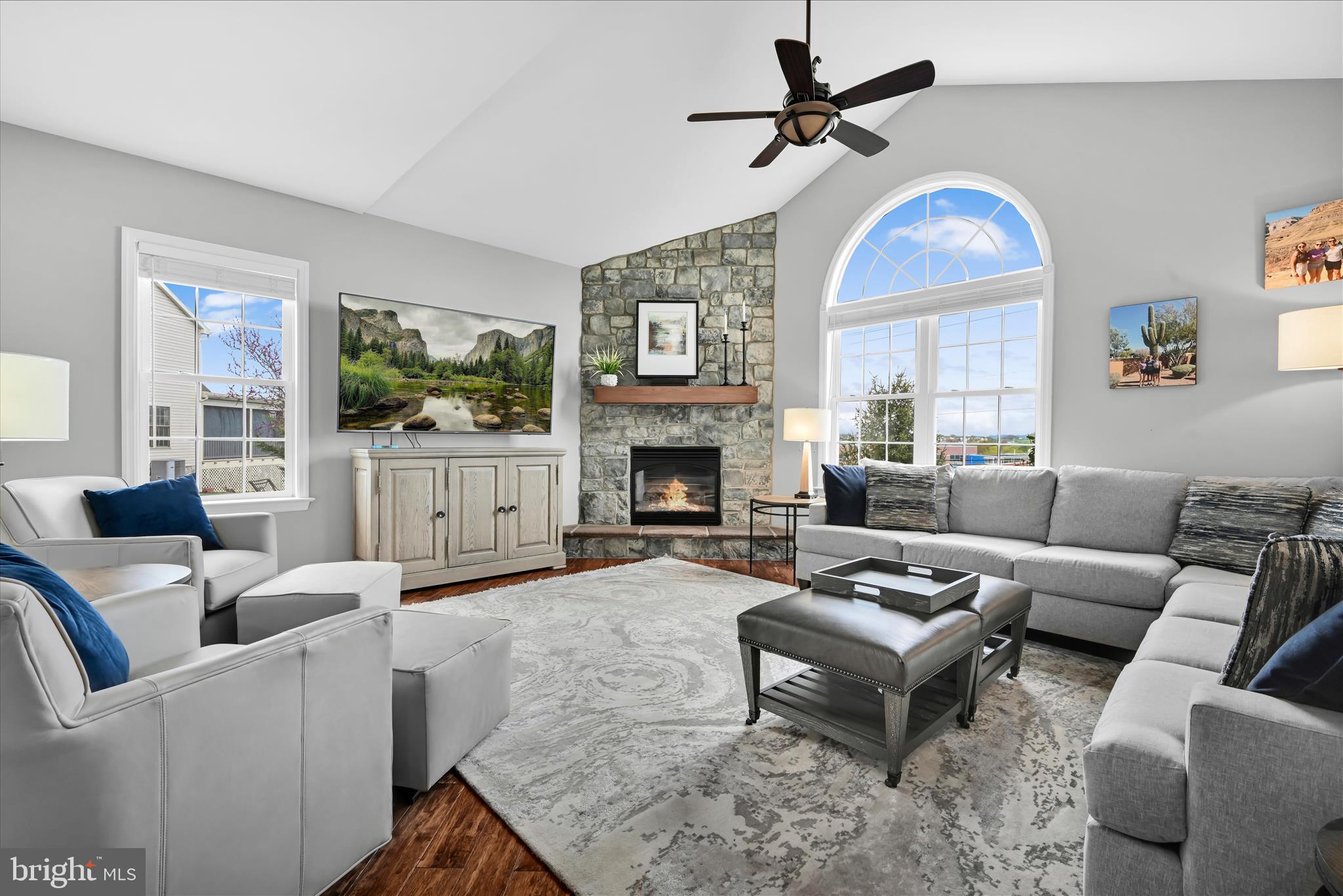 VIOLETS PATH - Residential