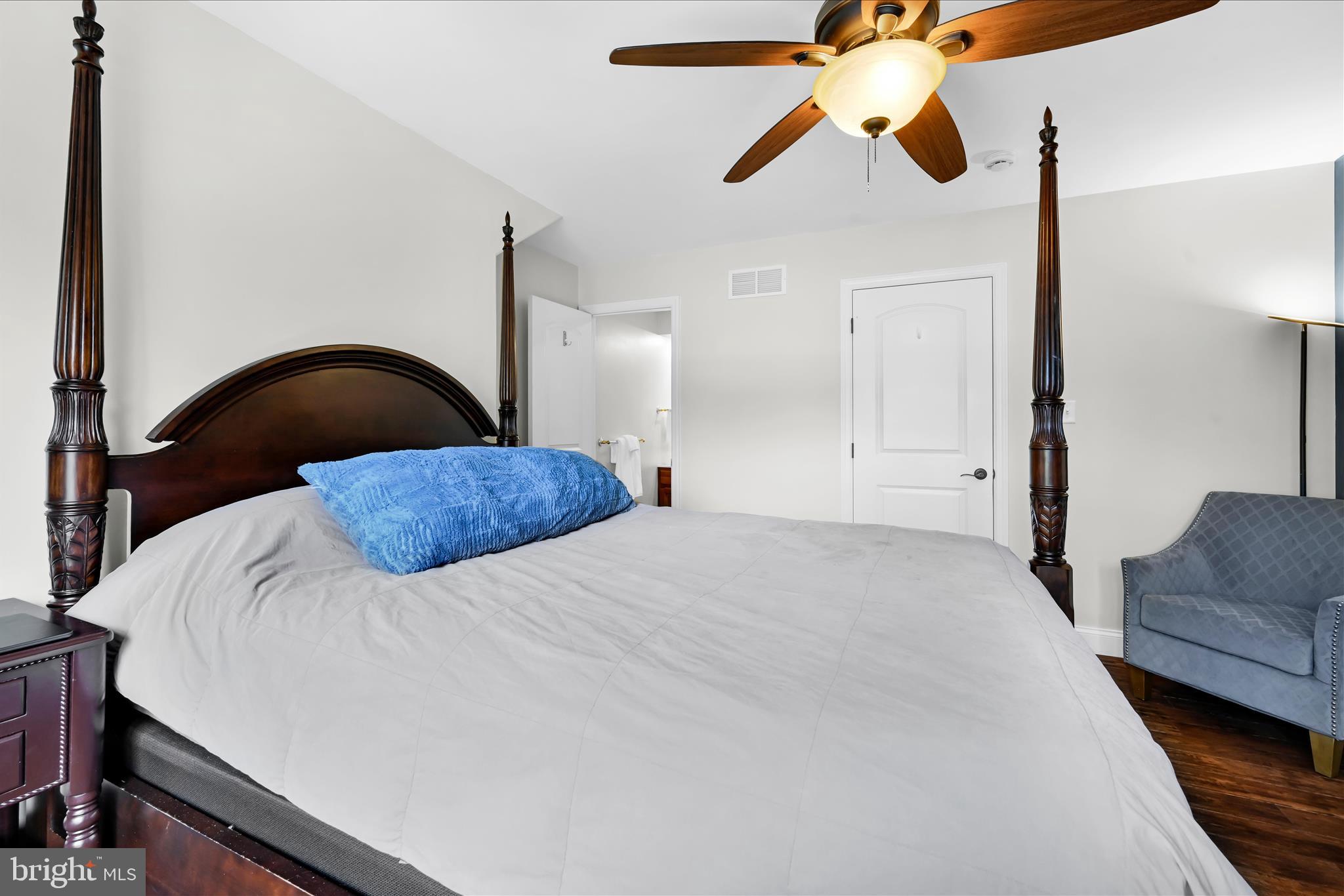 VIOLETS PATH - Residential