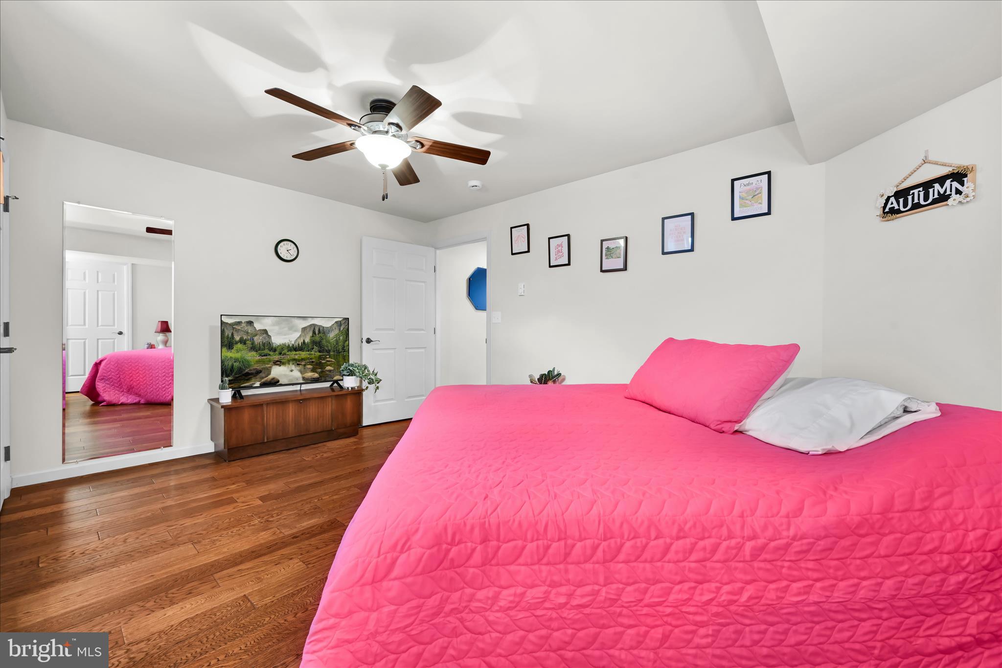 VIOLETS PATH - Residential