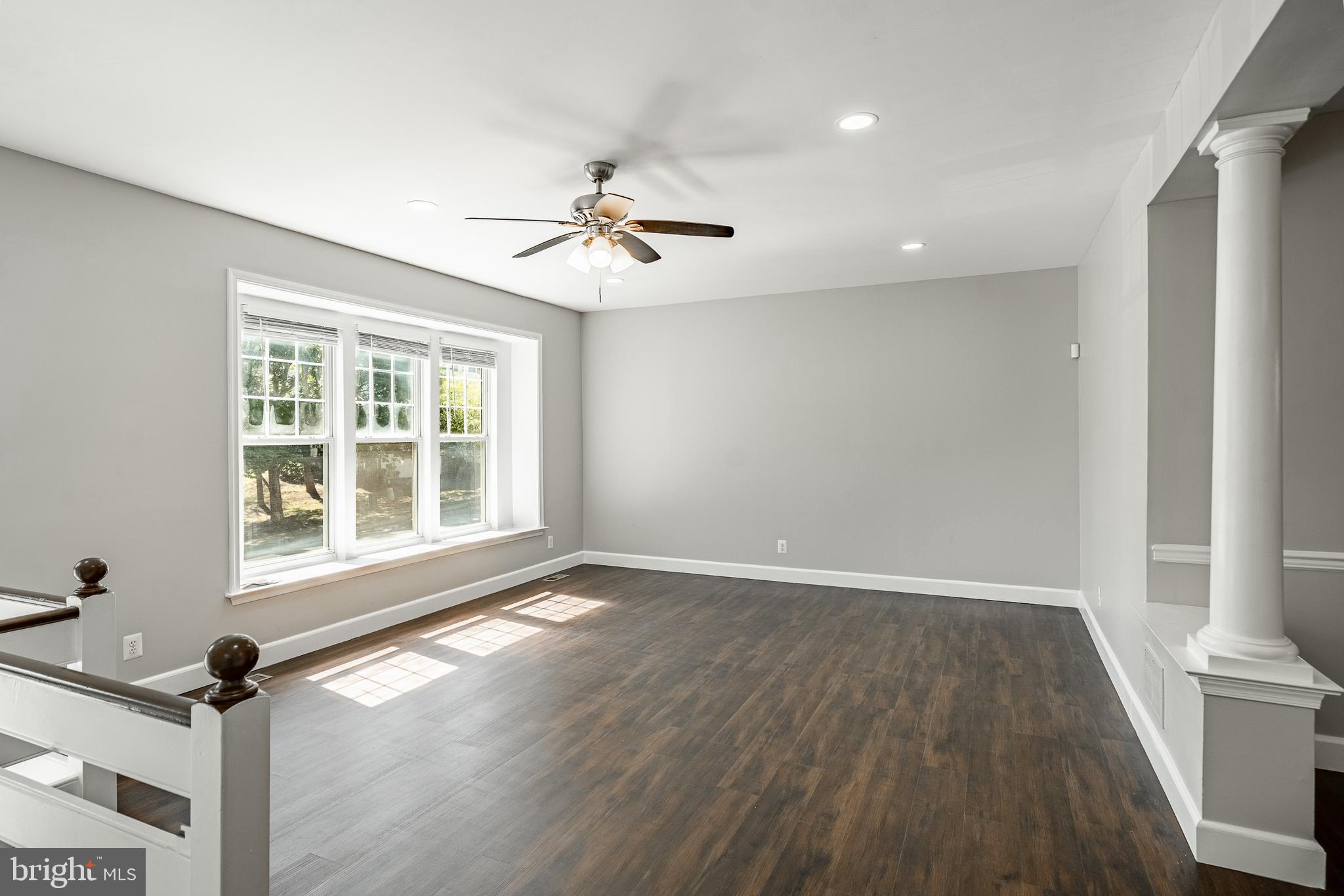 CHARLESTOWN OAKS - Residential