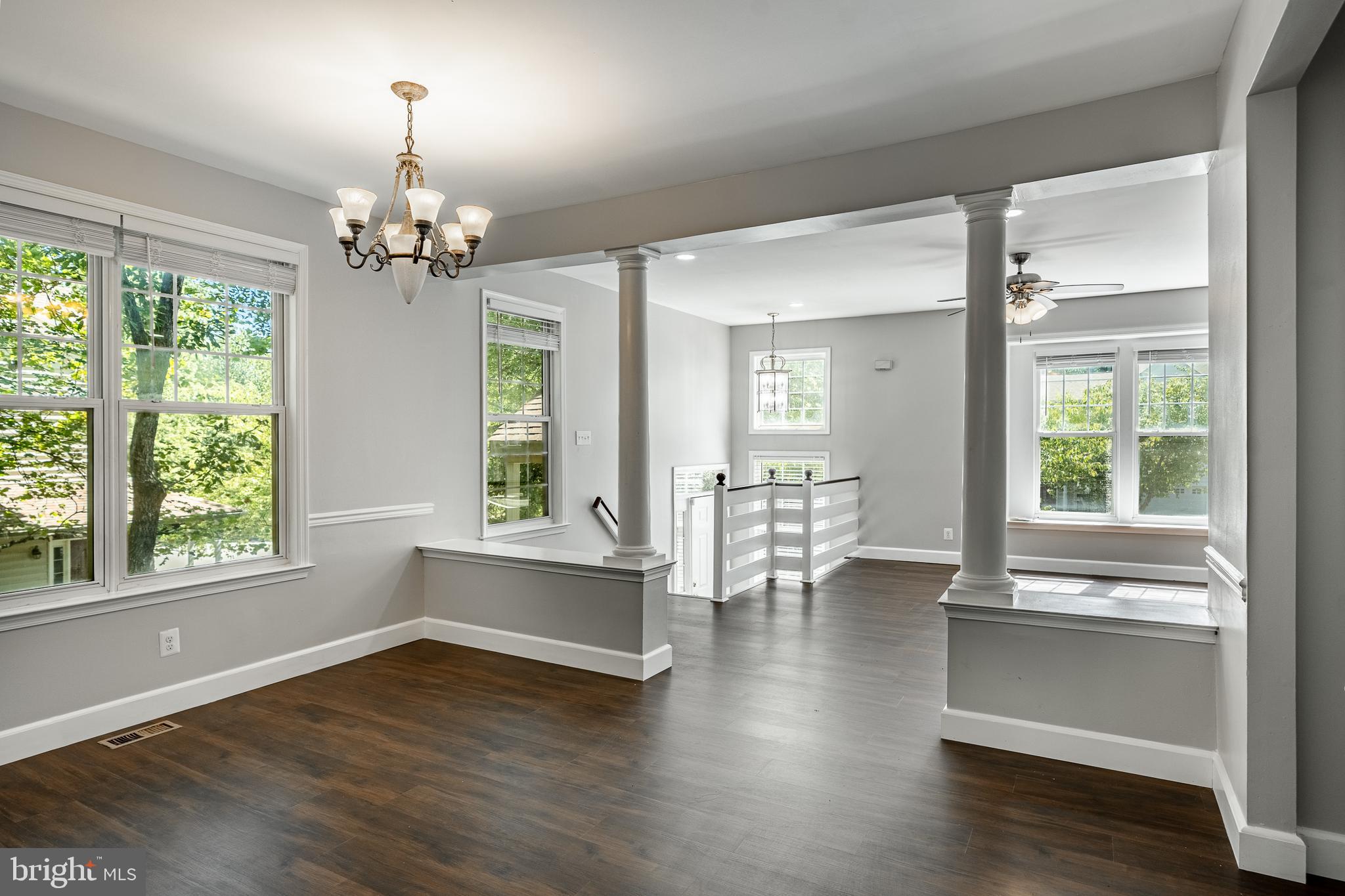 CHARLESTOWN OAKS - Residential