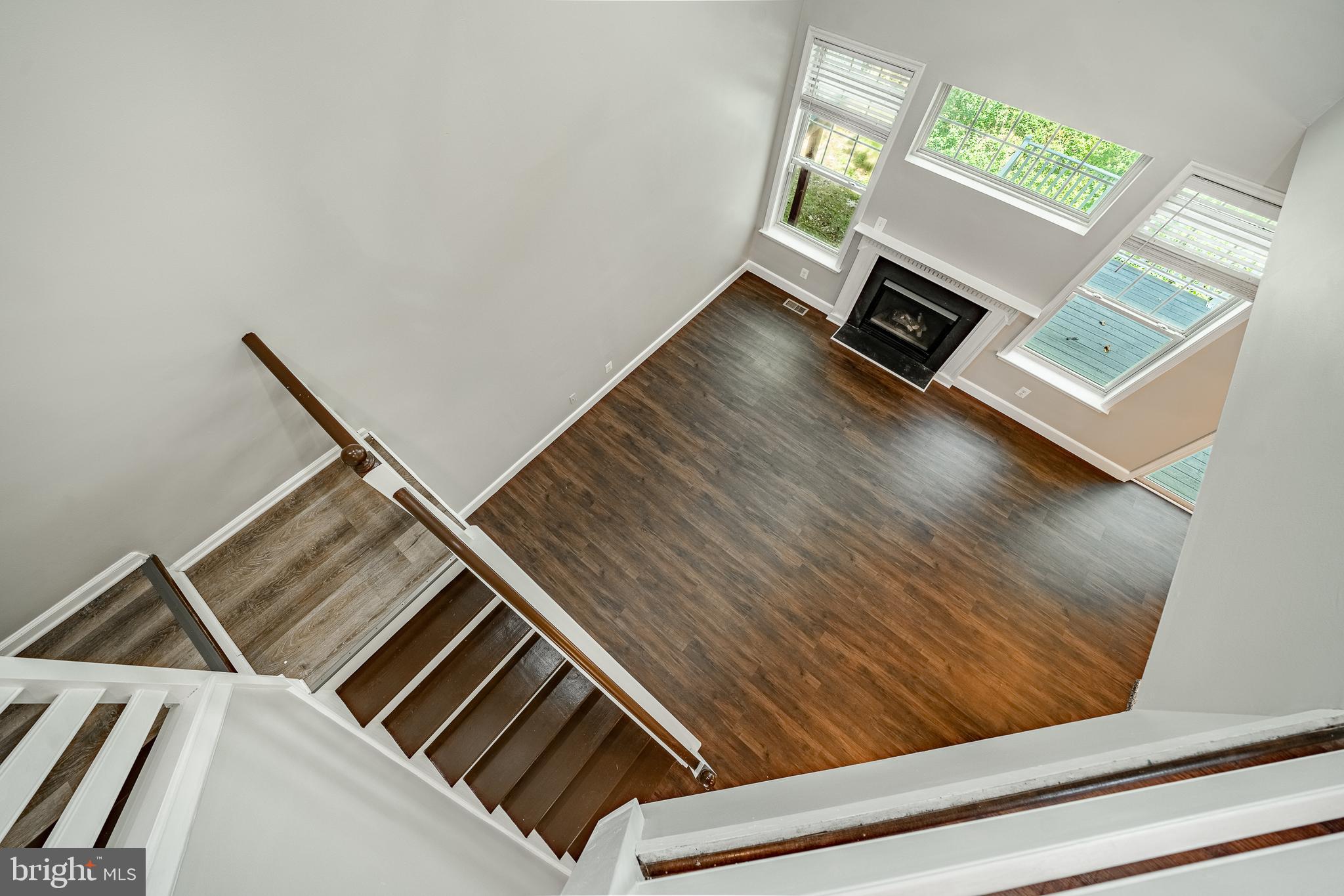 CHARLESTOWN OAKS - Residential