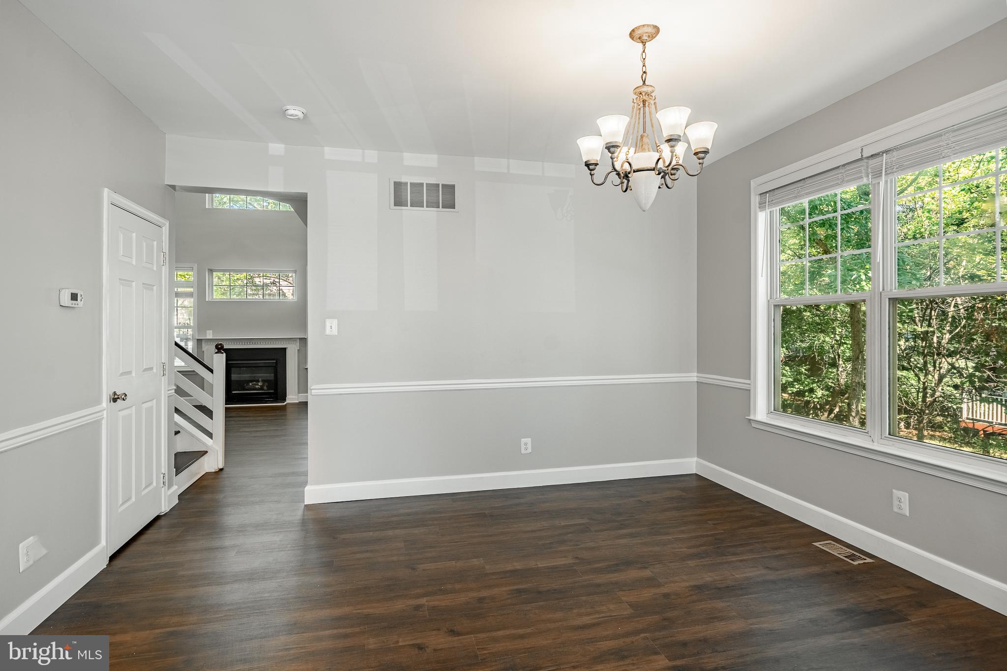 CHARLESTOWN OAKS - Residential