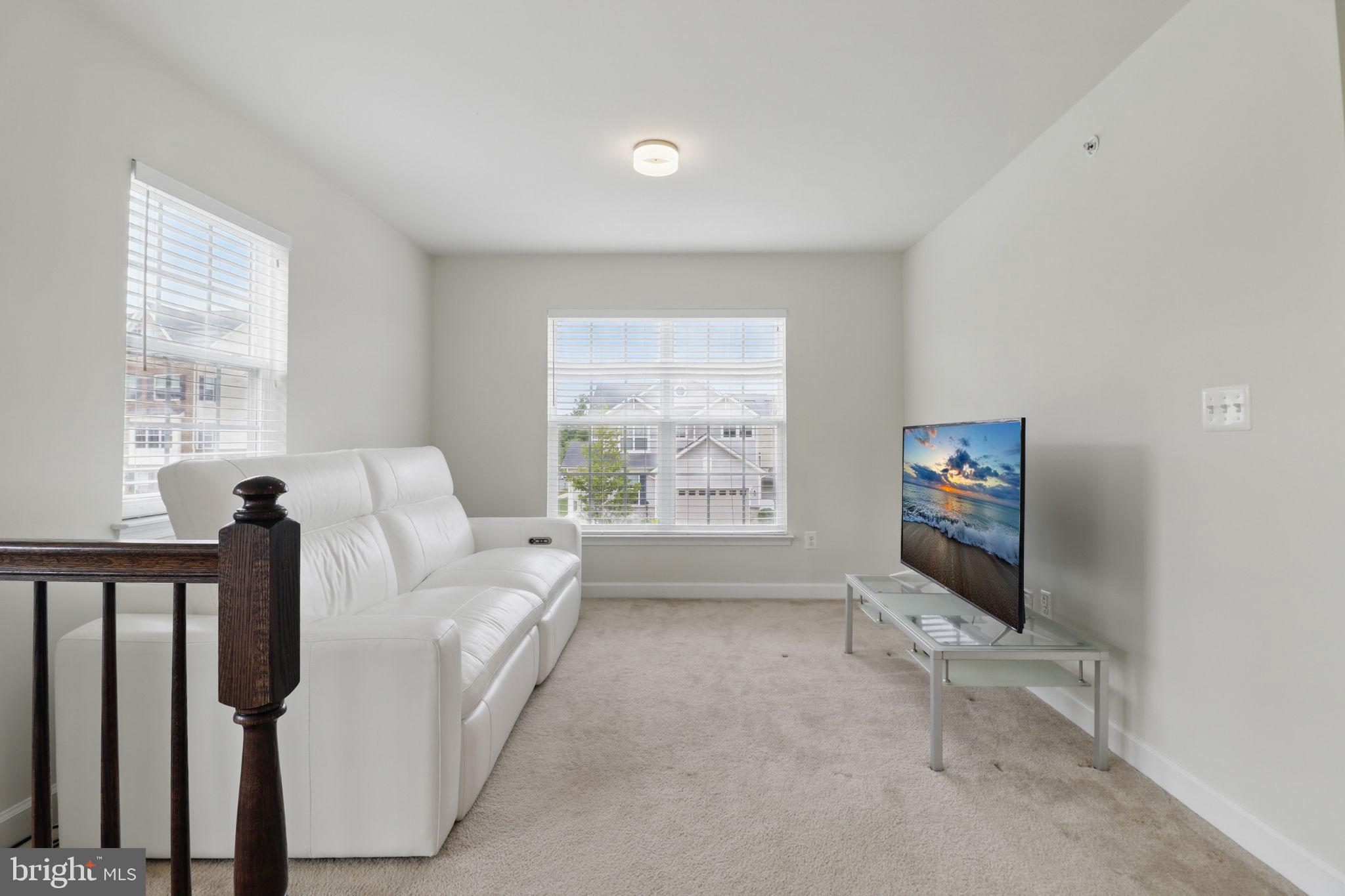 NORBECK CROSSING - Residential