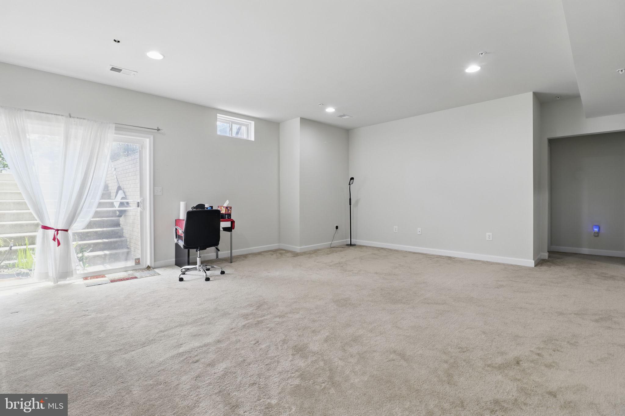 NORBECK CROSSING - Residential