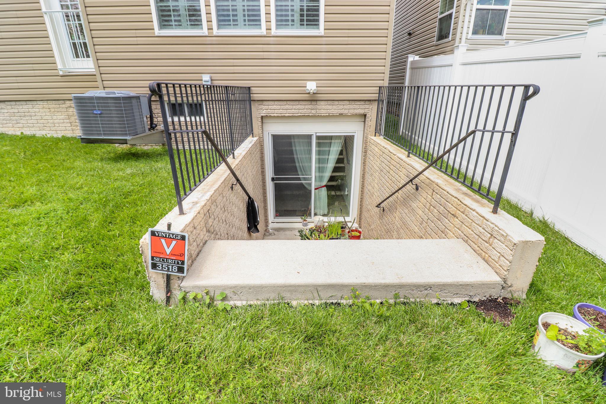 NORBECK CROSSING - Residential