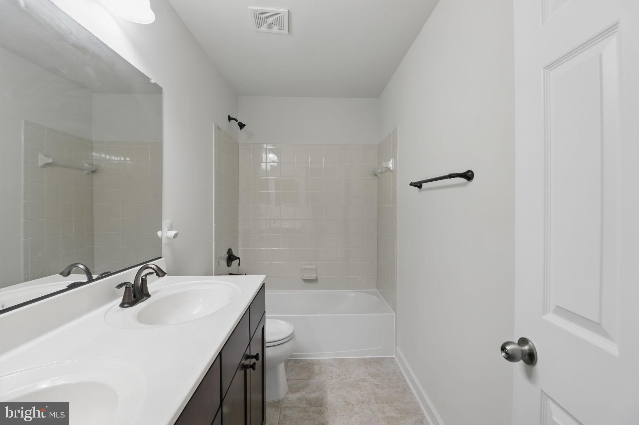 NORBECK CROSSING - Residential