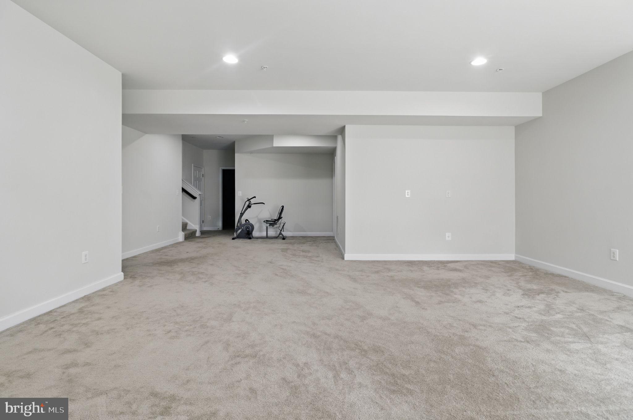 NORBECK CROSSING - Residential