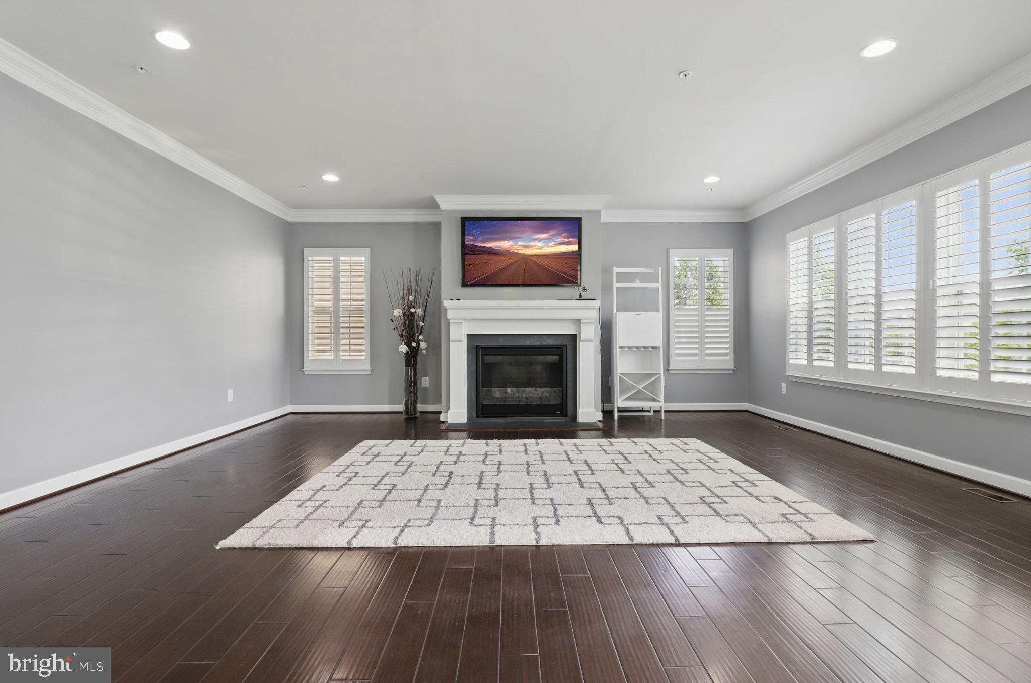 NORBECK CROSSING - Residential