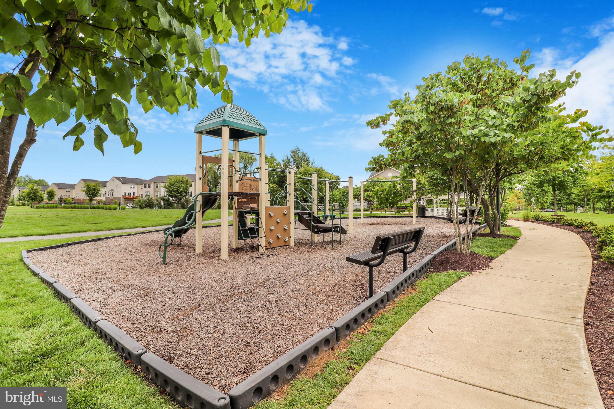 NORBECK CROSSING - Residential