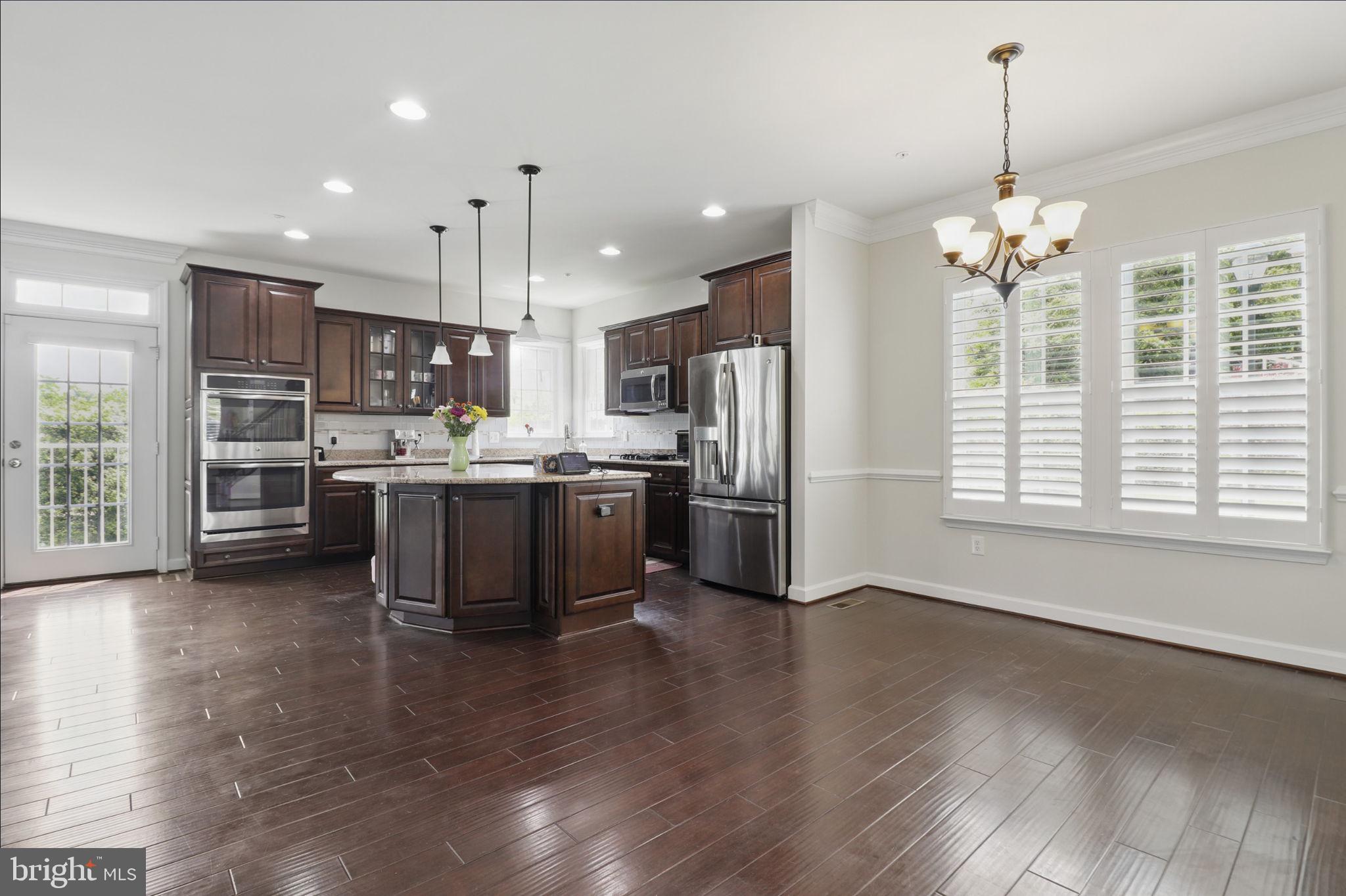 NORBECK CROSSING - Residential