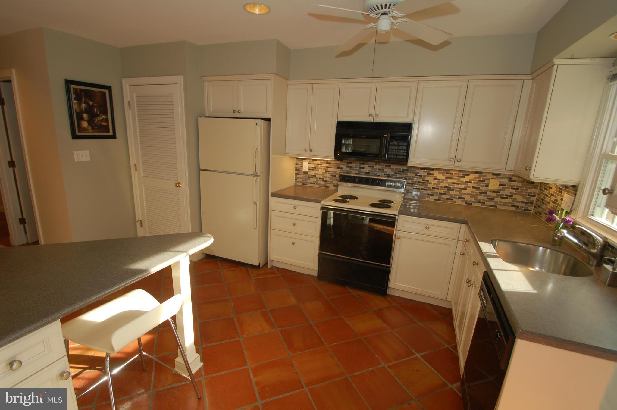 CHARLESTOWN - Residential