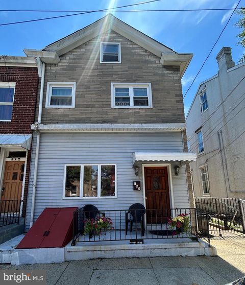 Townhouse For Sale - 145 Bayard Street<br/> TRENTON, NJ 08611