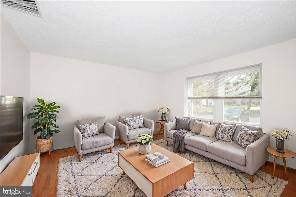 PLANTATIONS - Residential