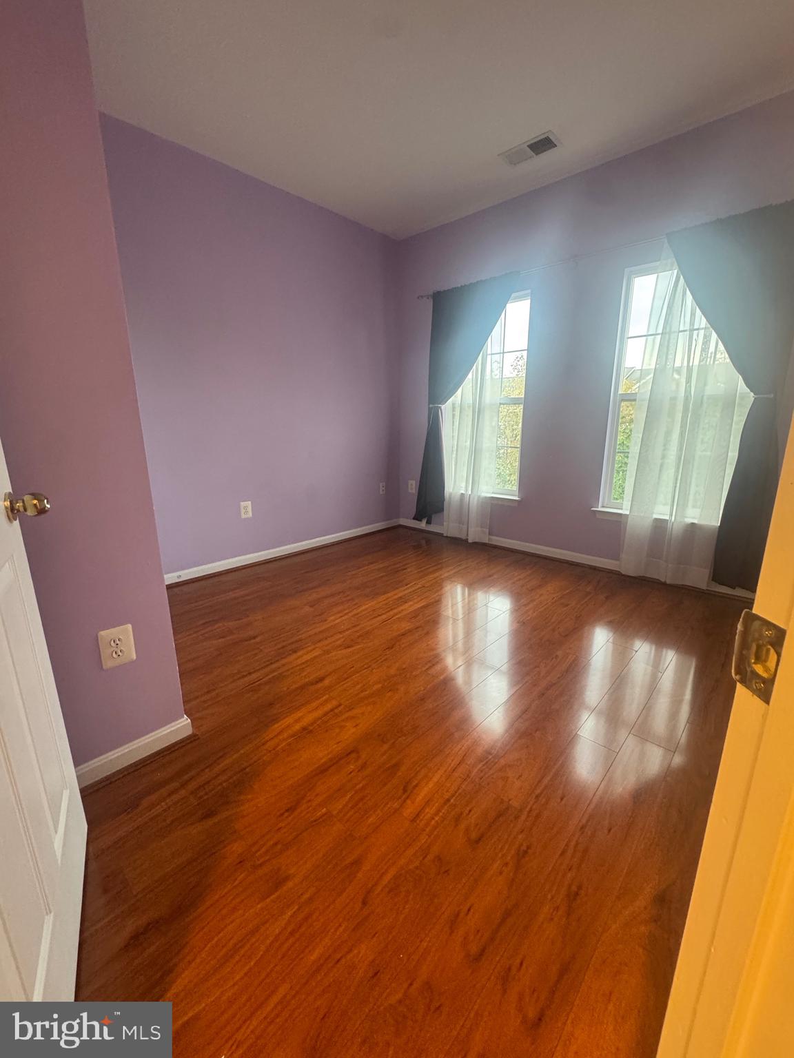 ASHBROOK VILLAGE - Residential Lease