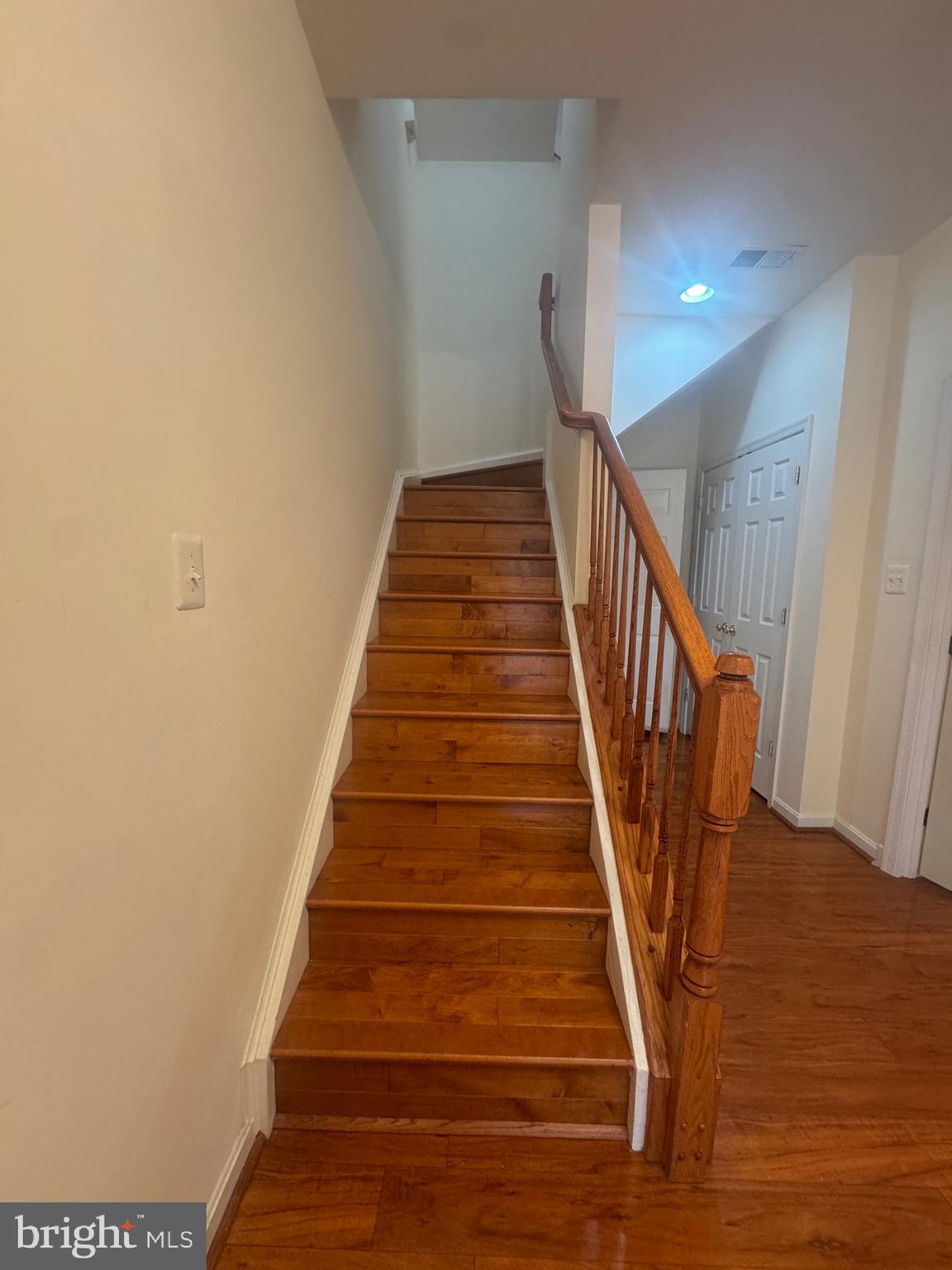 ASHBROOK VILLAGE - Residential Lease