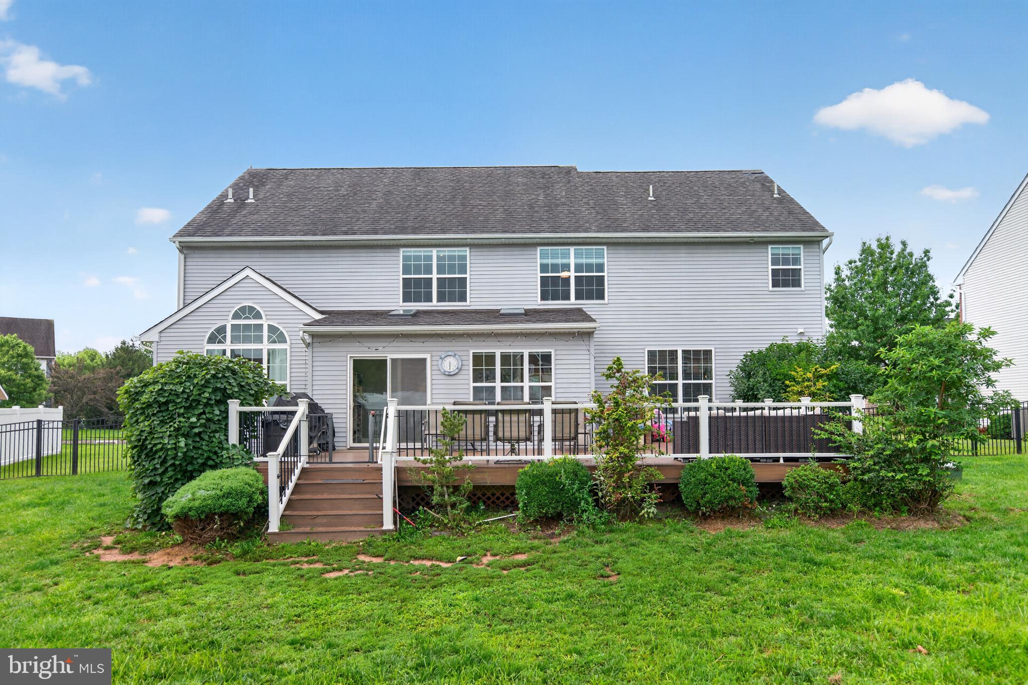 2009 WOODBRIDGE LANE