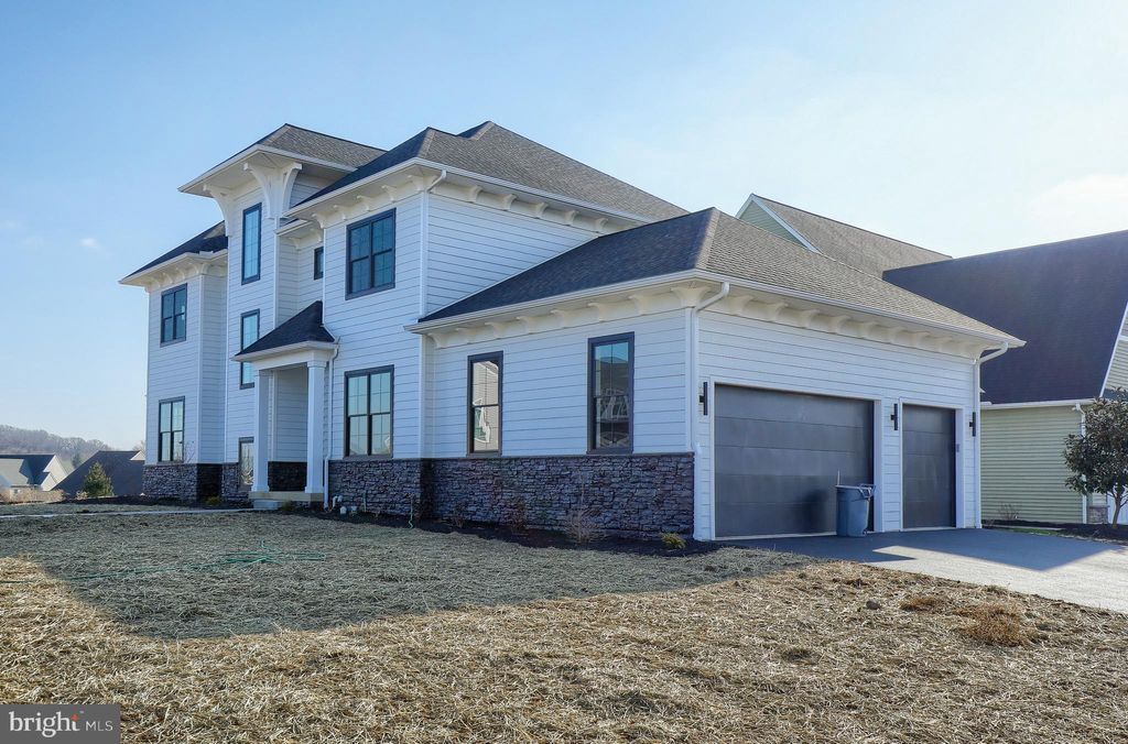 Photo of 5817 Oxtail Circle, East Petersburg, PA 17520 (MLS # PALA2041856)