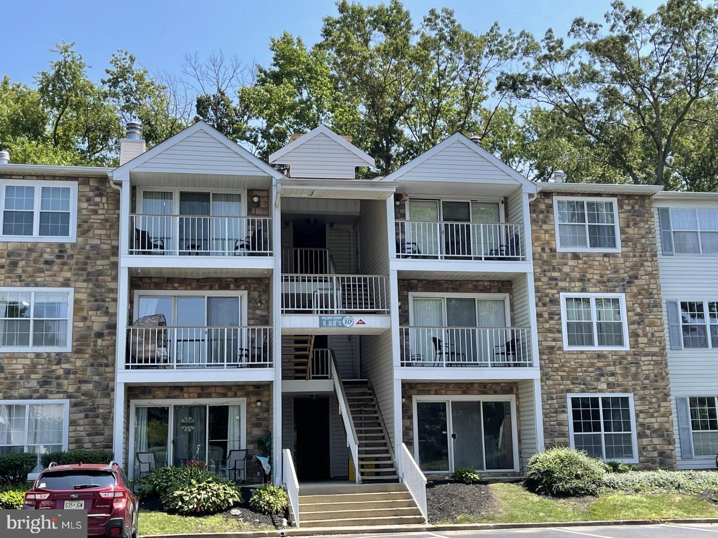 55 WILLOW COURT