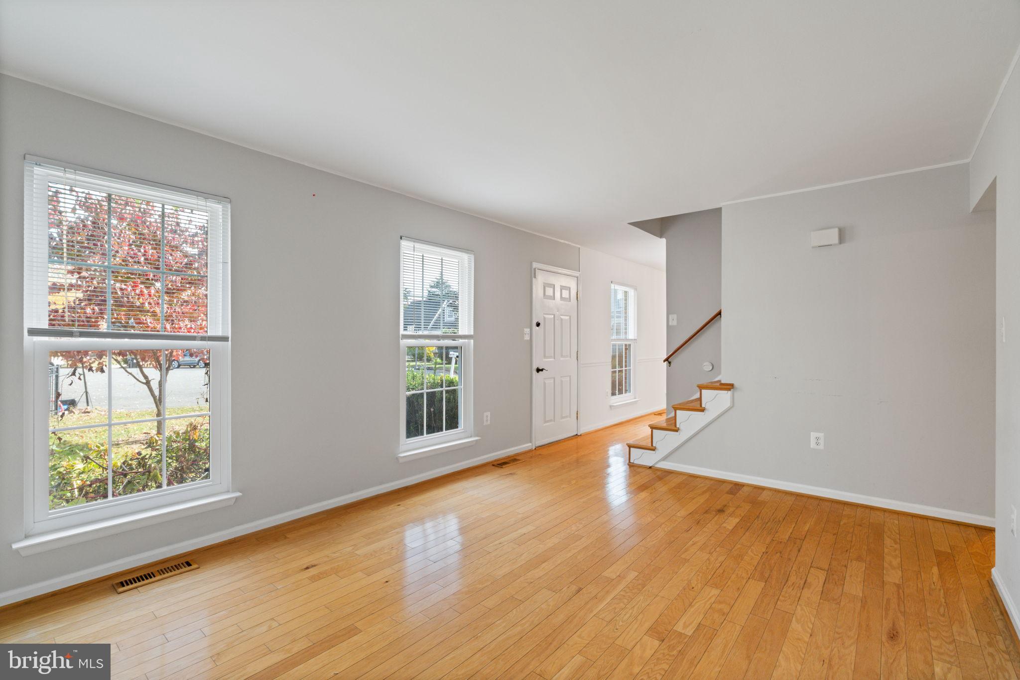 DALE CITY - Residential