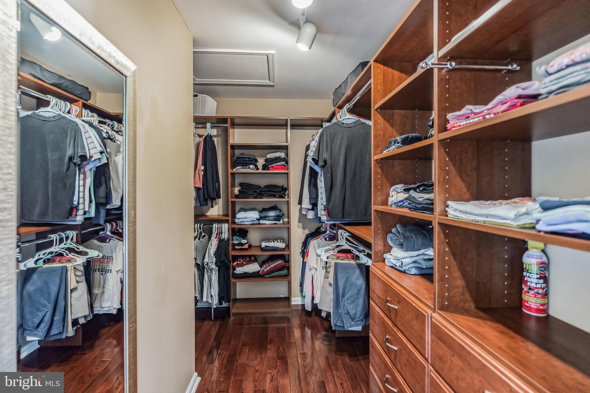 BRADFORD GREENE - Residential