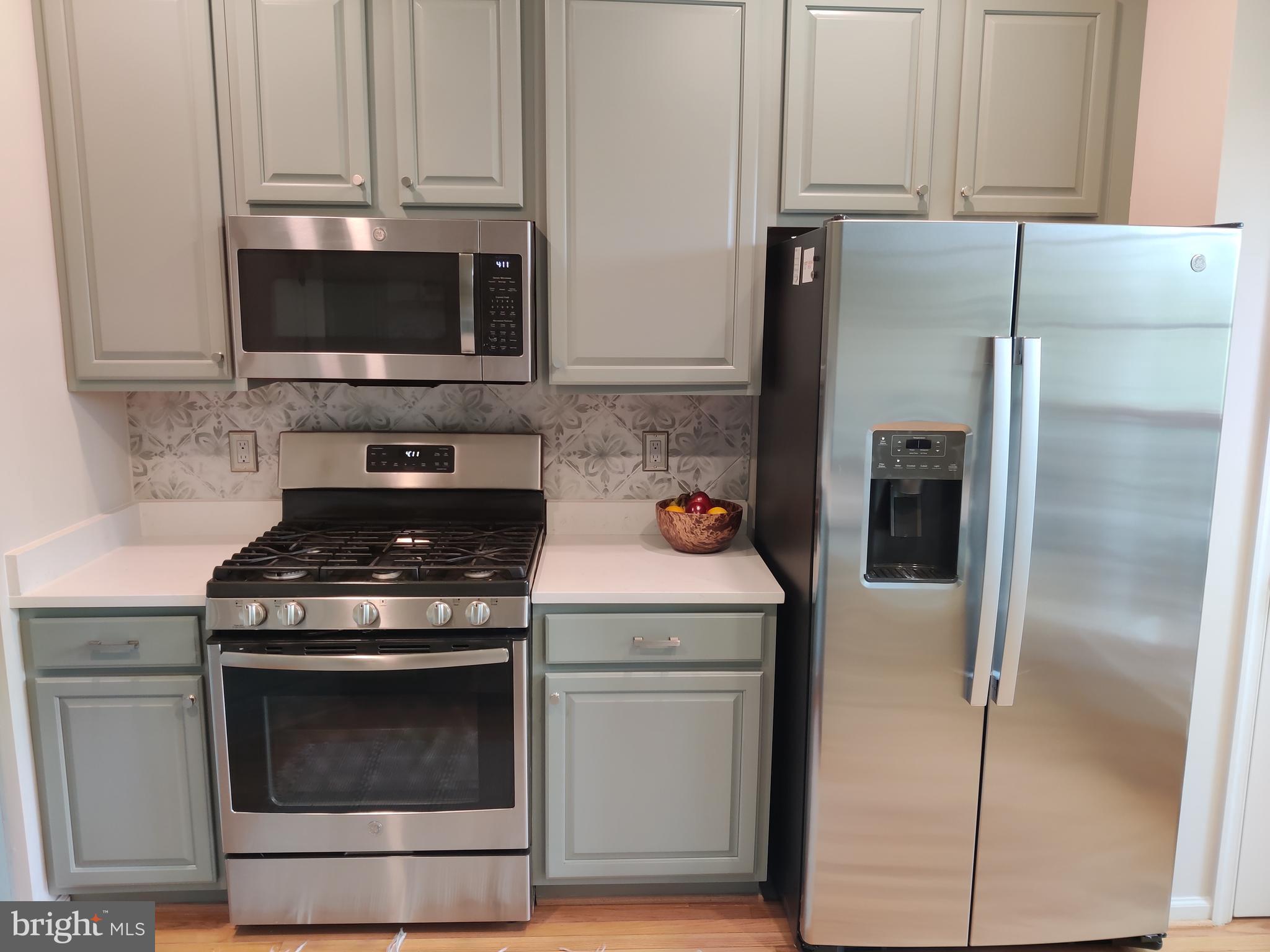 OVERLOOK - Residential Lease