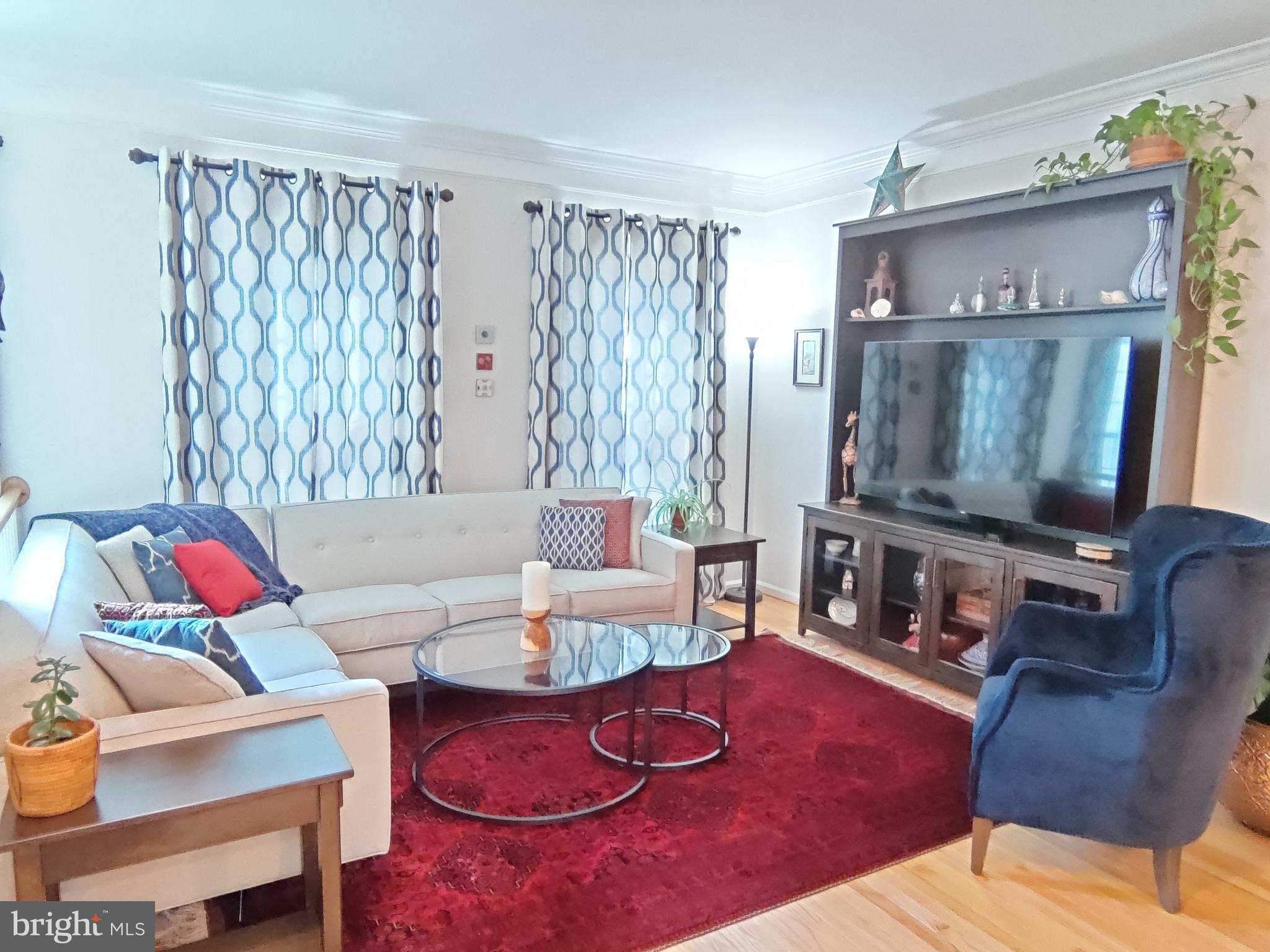 OVERLOOK - Residential Lease