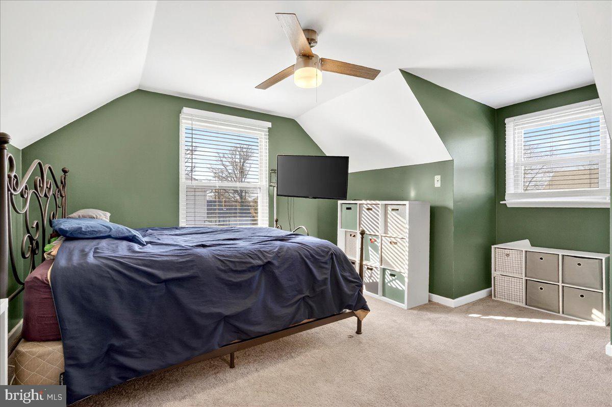 FAIRLESS HILLS - Residential