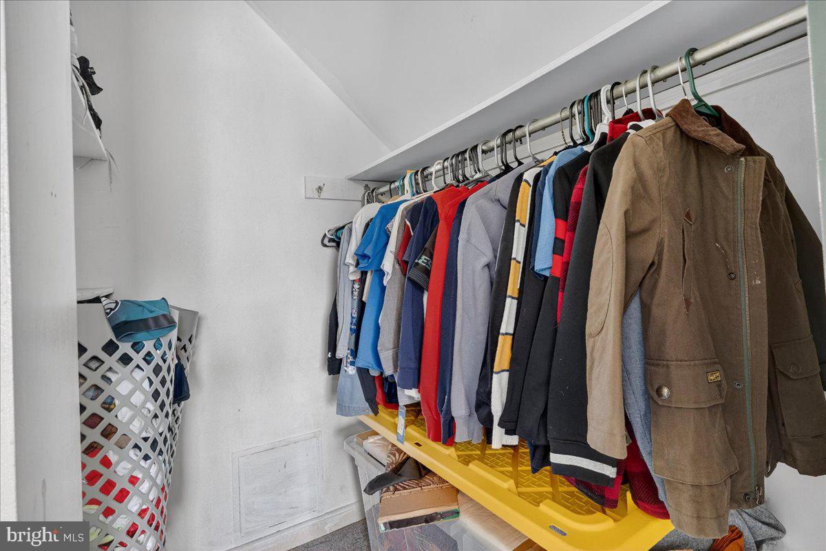 FAIRLESS HILLS - Residential