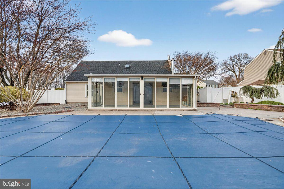 FAIRLESS HILLS - Residential