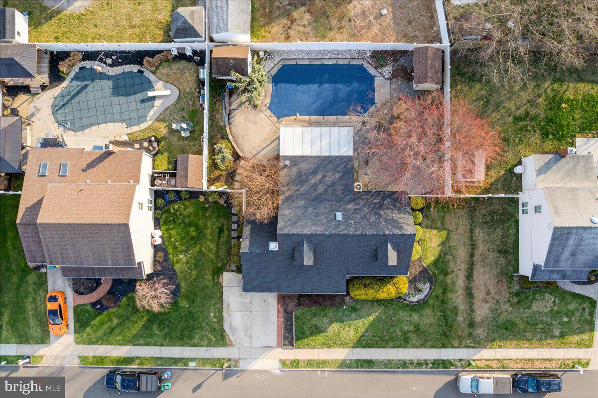 FAIRLESS HILLS - Residential