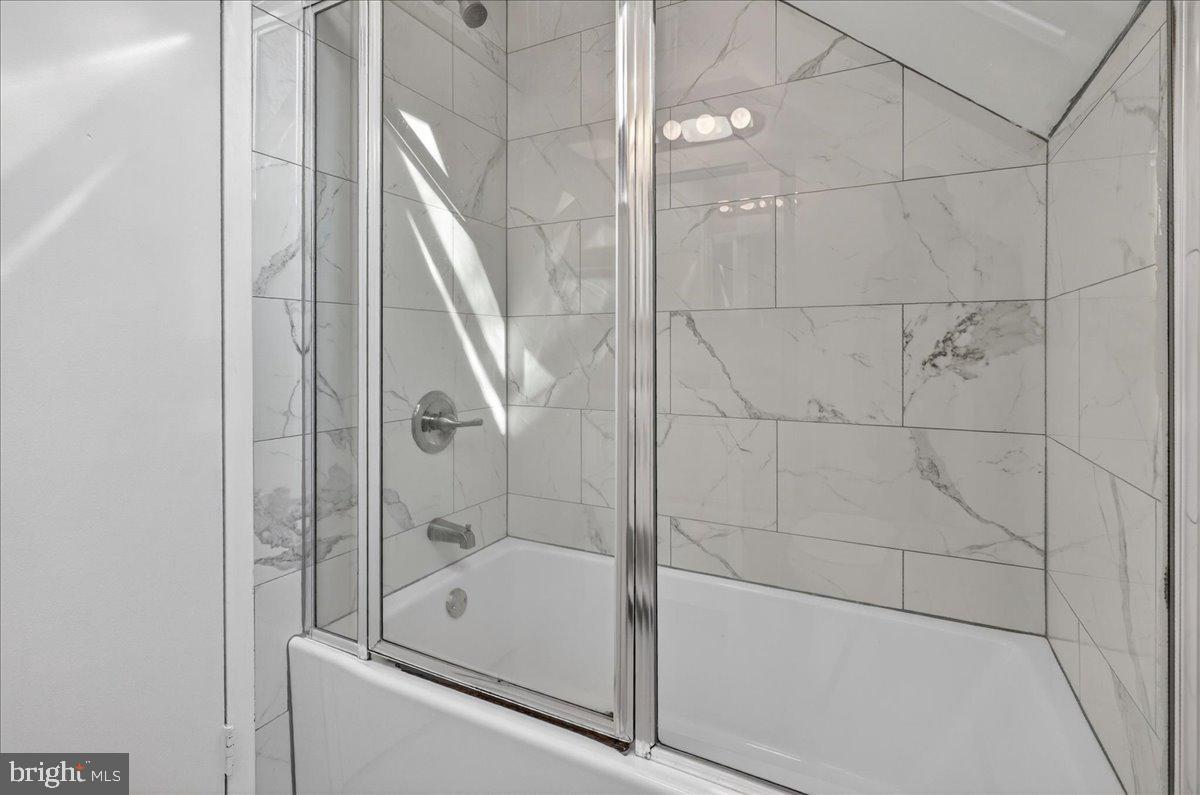 FAIRLESS HILLS - Residential