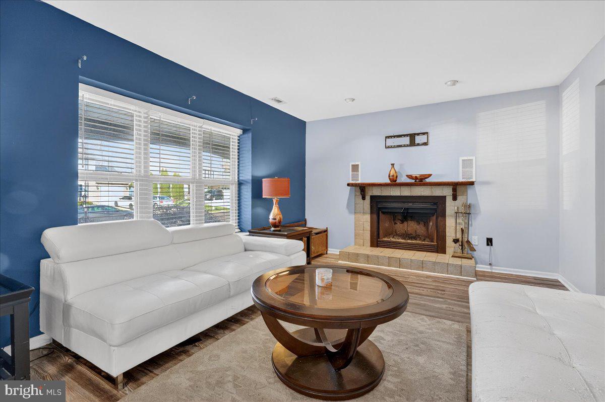 FAIRLESS HILLS - Residential