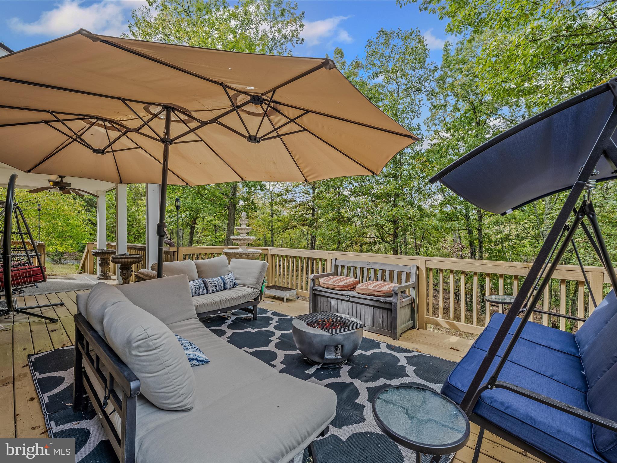 HUNGARIAN MT. TABOR - Residential