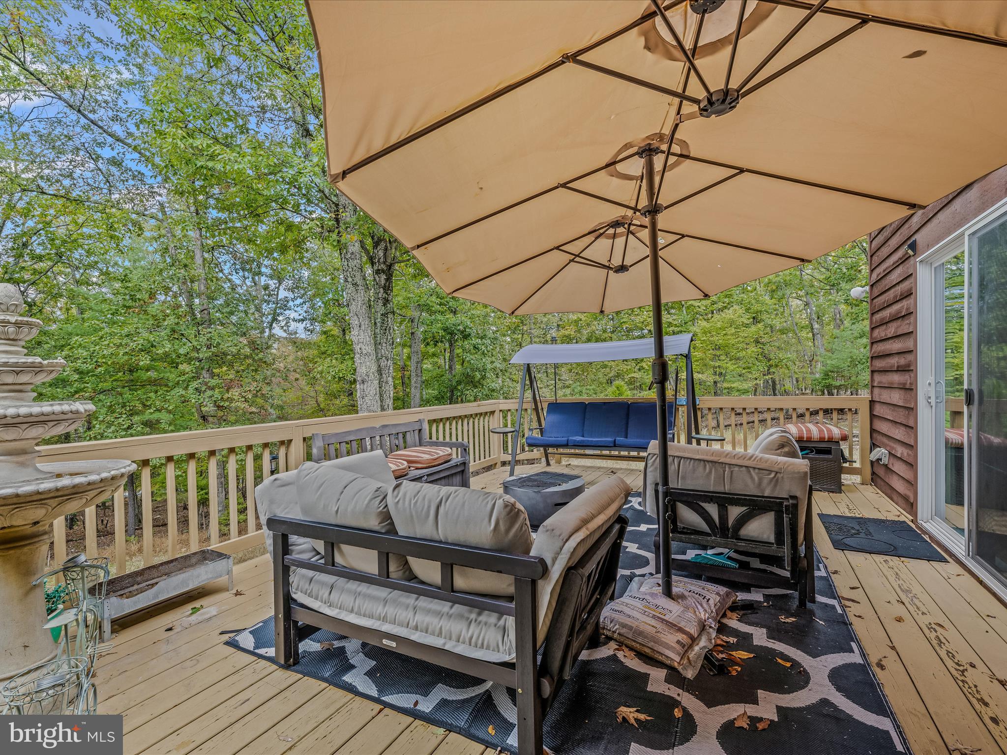 HUNGARIAN MT. TABOR - Residential